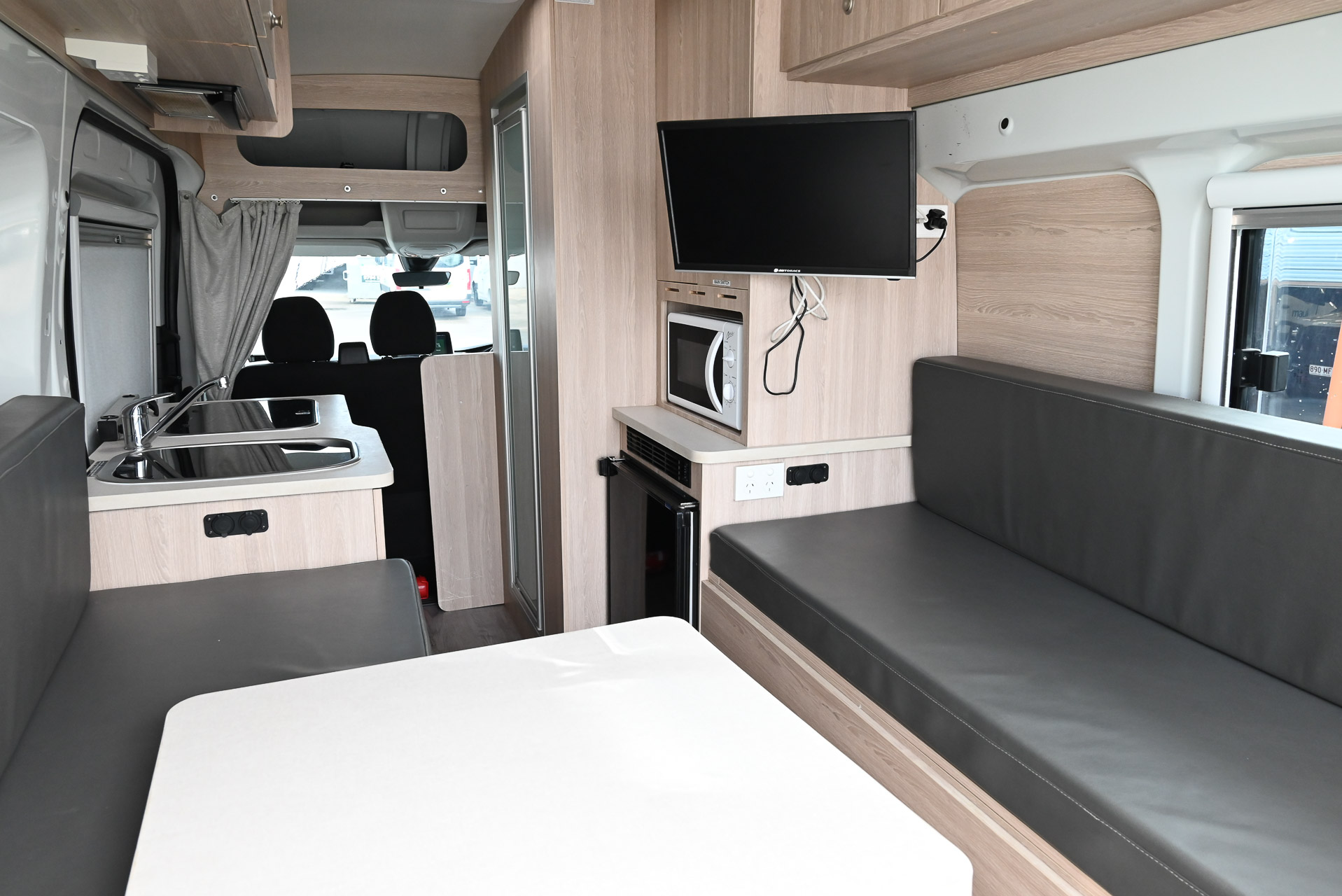Carousel Popup Thumnails 35 - 2022 Talvor Euro Mini LDV 2 Berth