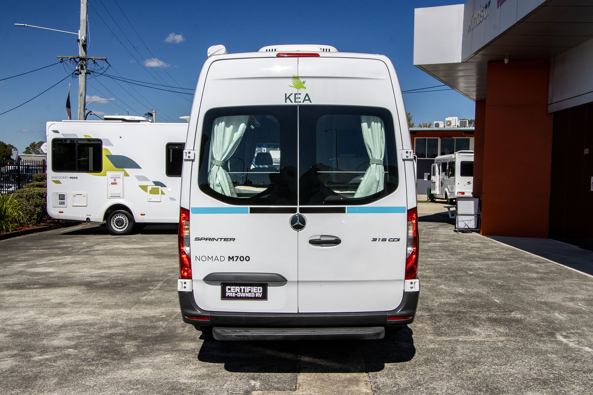 Carousel Popup Thumnails 8 - 2021 Kea Nomad M700 Mercedes 3 Berth