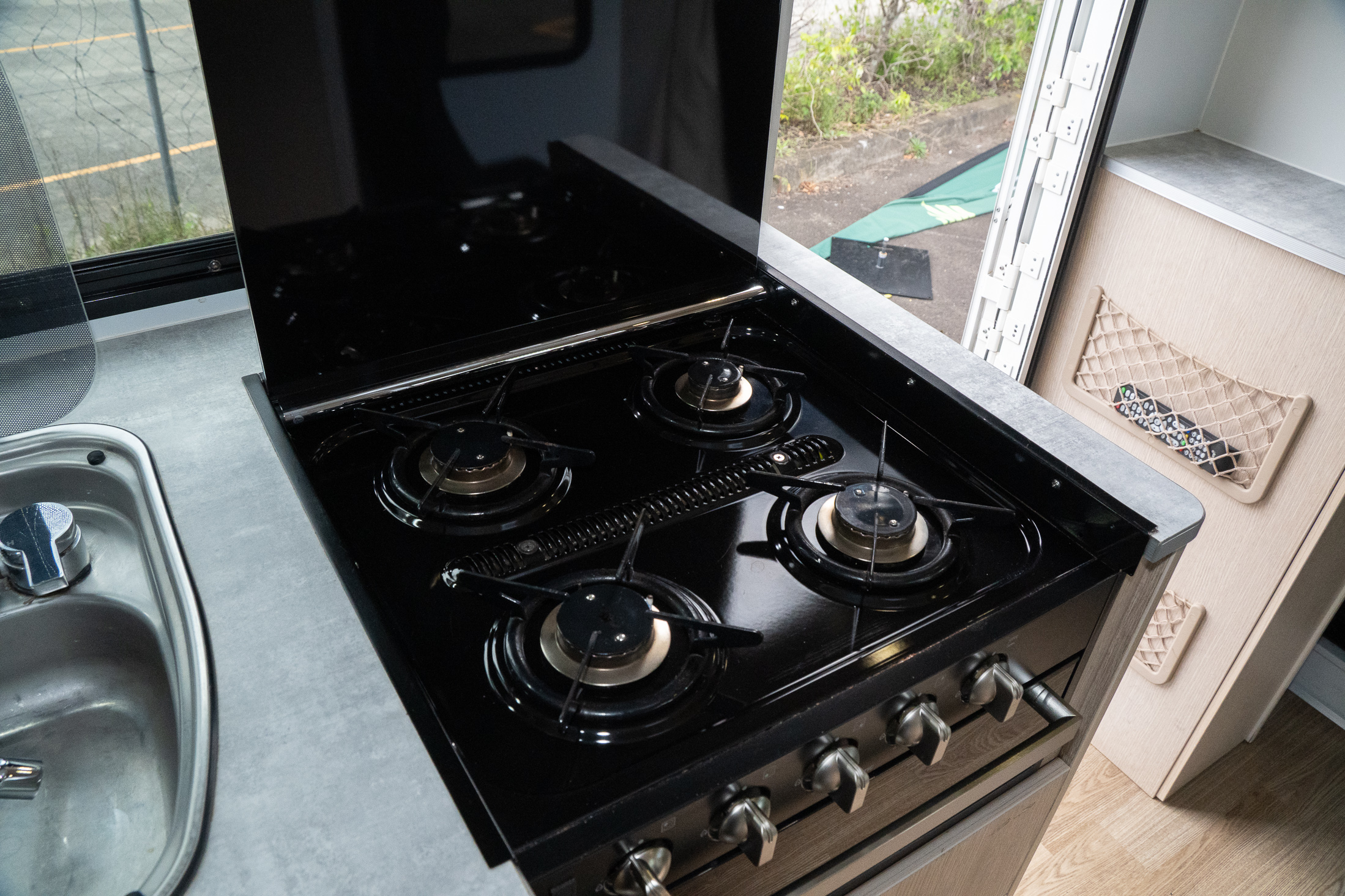 Carousel Popup Thumnails 24 - 2021 Kea Discovery M660 Mercedes 4 Berth
