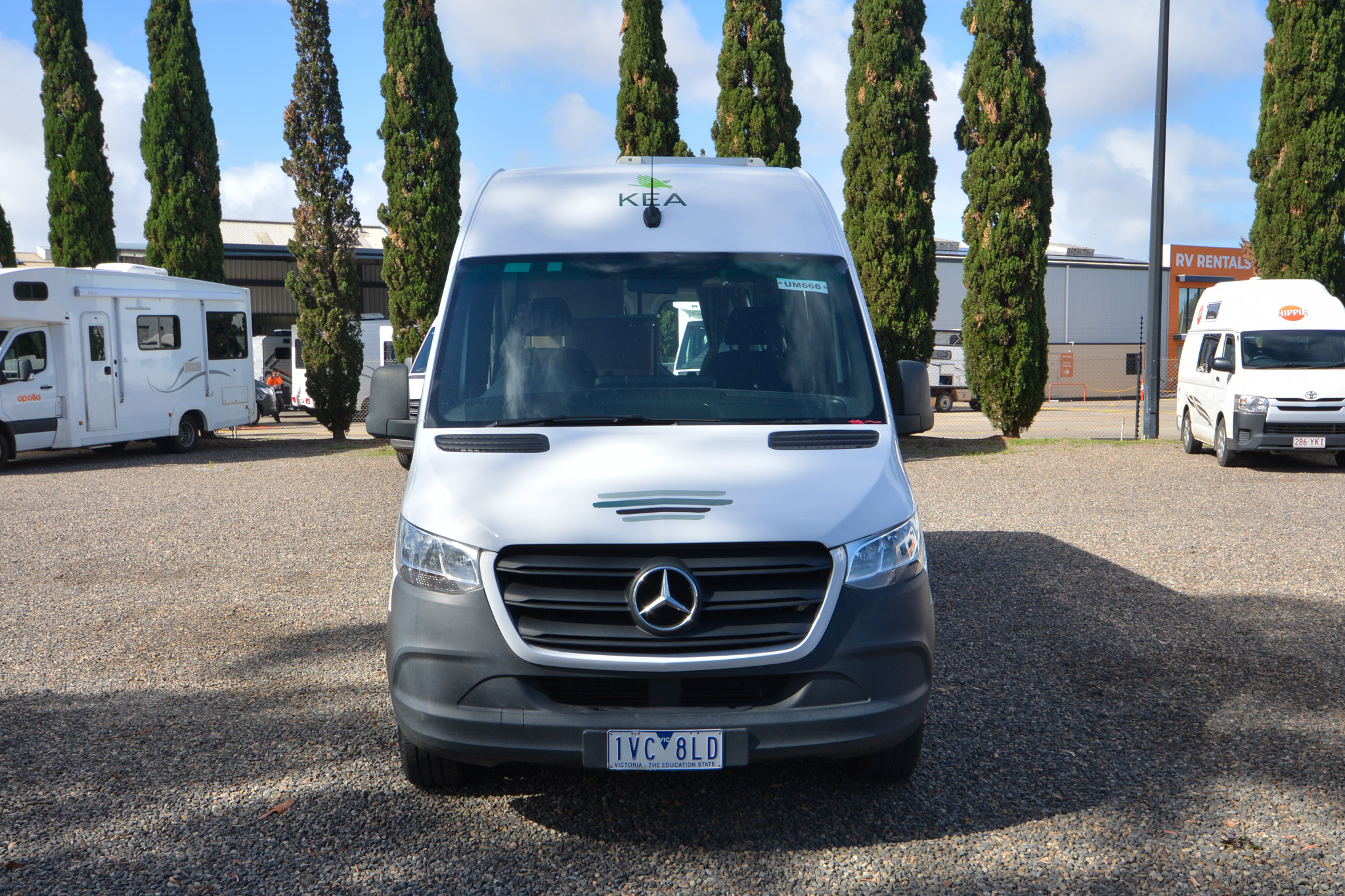 Carousel Popup Thumnails 5 - 2021 Mercedes-Benz Nomad M700 2 1 Berth
