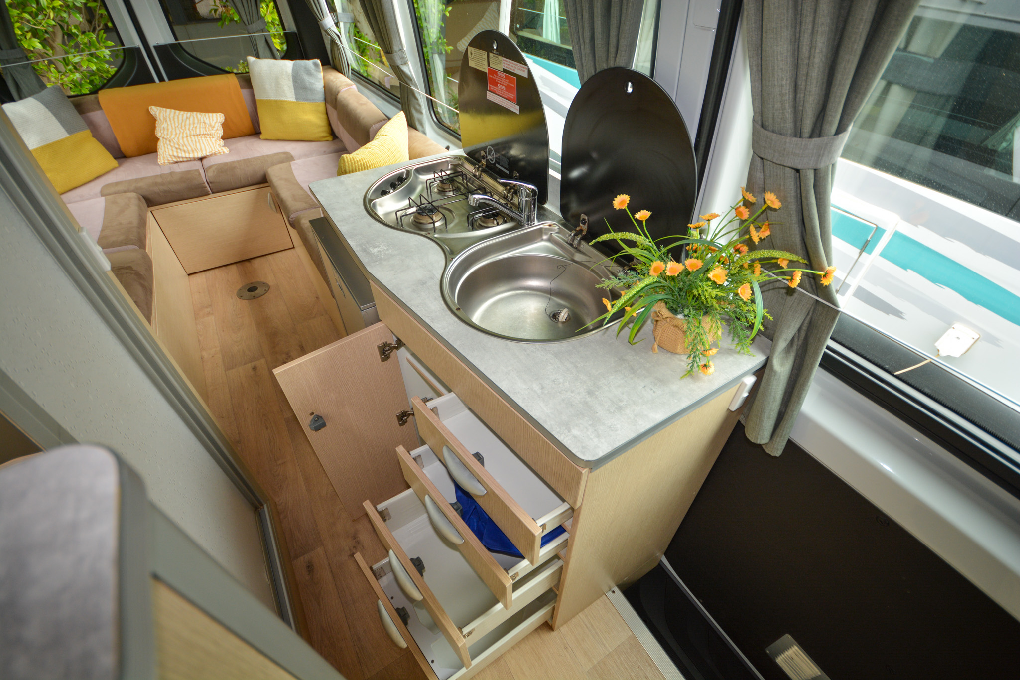 Carousel Popup Thumnails 29 - 2022 Kea Nomad M700 Mercedes 3 Berth