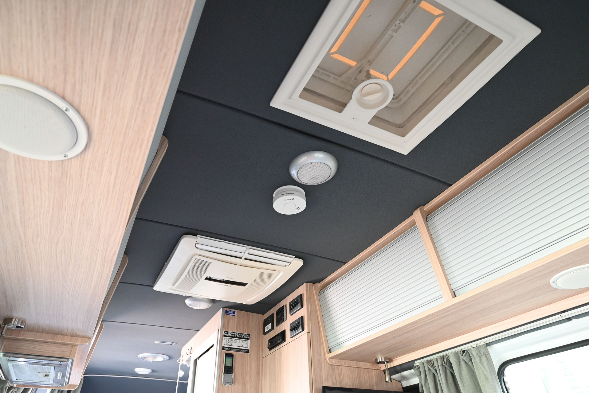 Carousel Popup Thumnails 19 - 2021 Kea Nomad M700 Mercedes 3 Berth