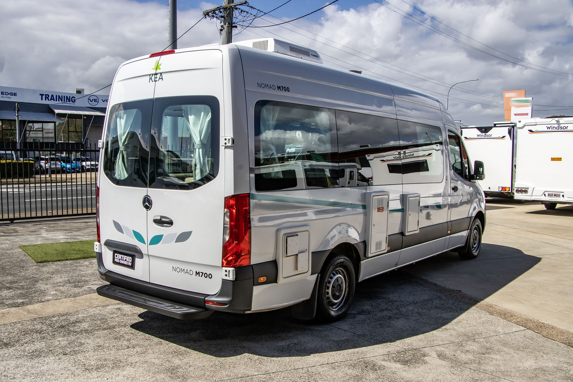 Carousel Popup Thumnails 9 - 2021 Kea Nomad M700 Mercedes 3 Berth