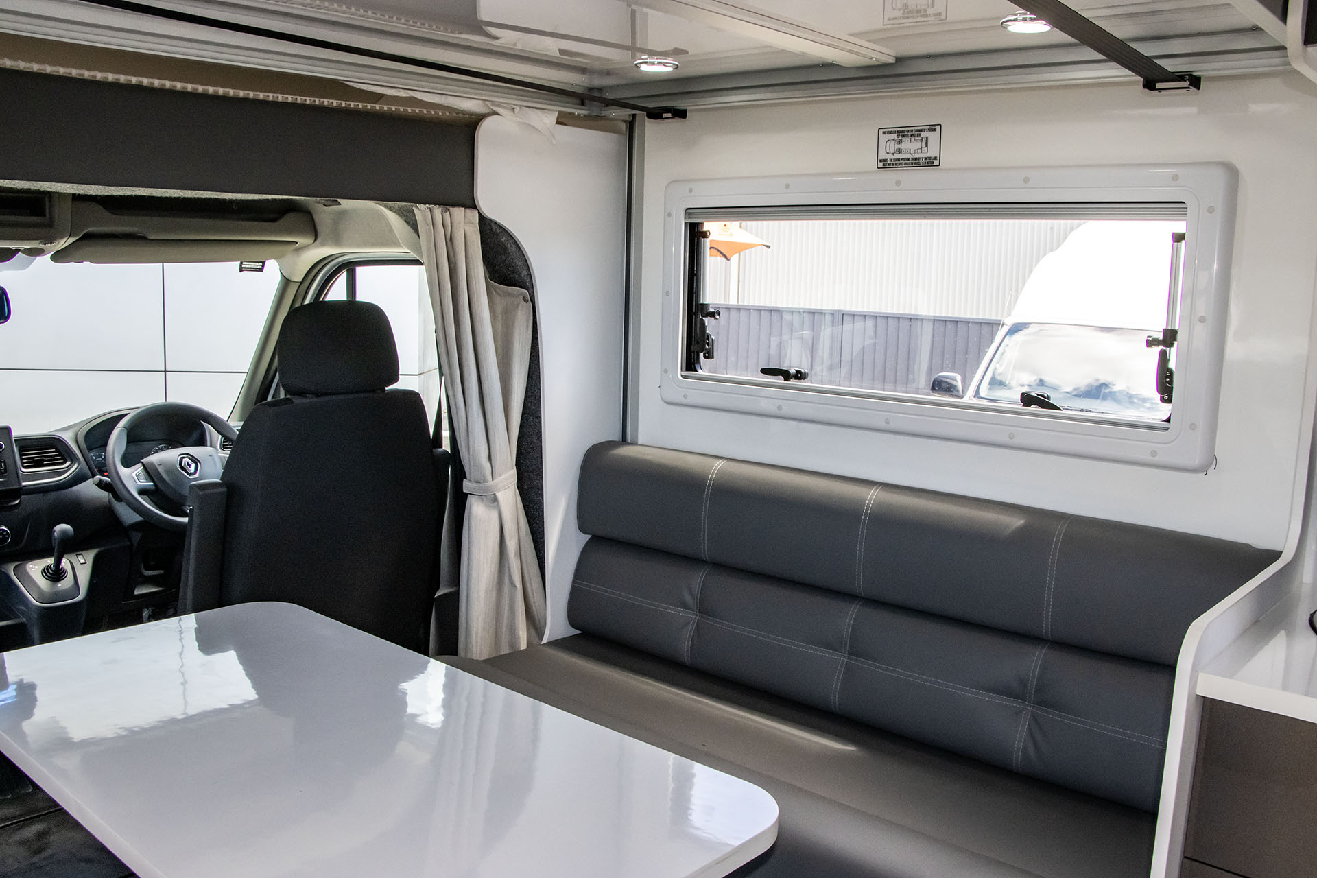 Carousel Popup Thumnails 24 - 2024 Windsor Daintree Renault 2 Berth