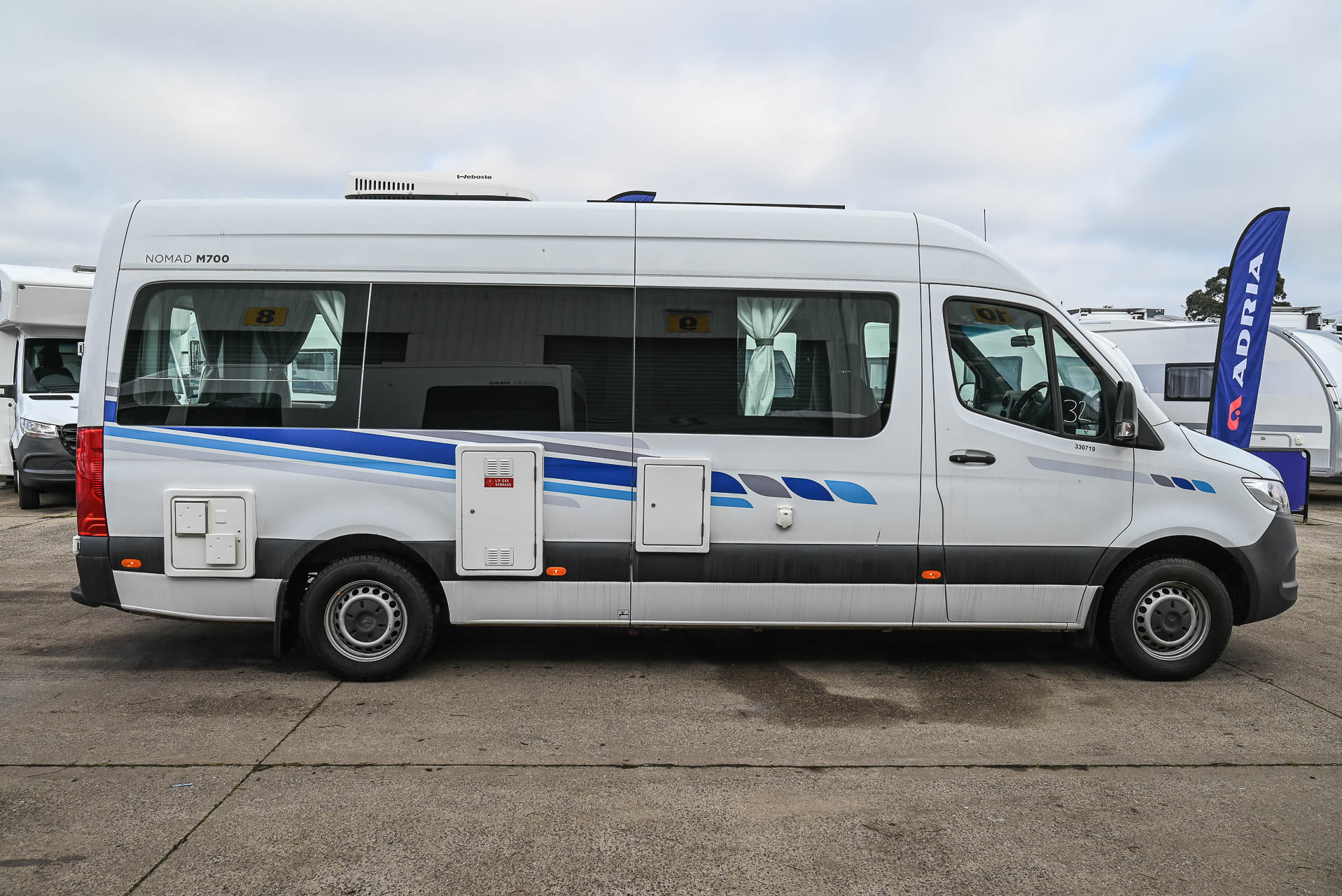 Carousel Popup Thumnails 10 - 2022 Kea Nomad Mercedes M700 2 1 Berth