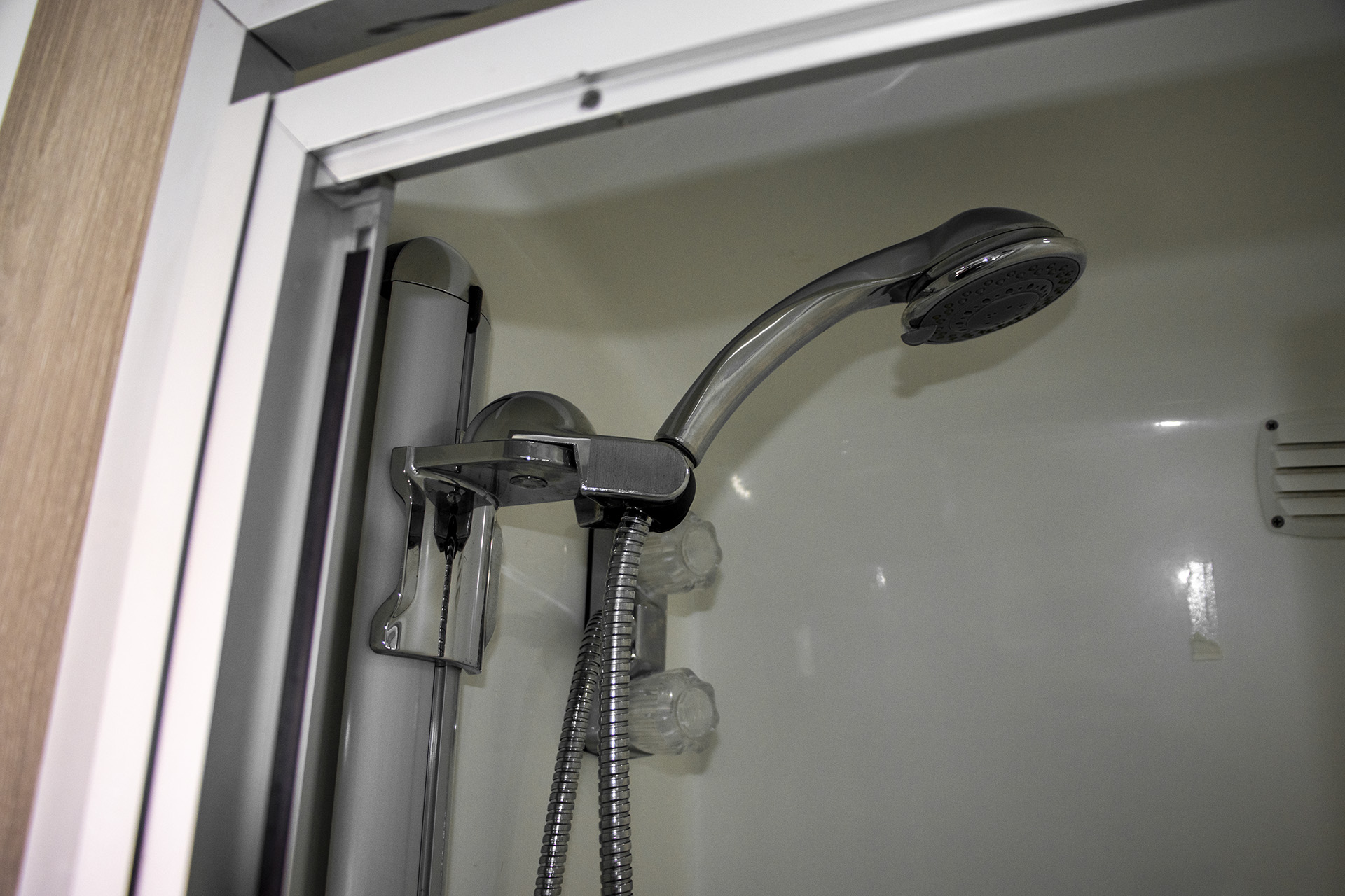 Carousel Popup Thumnails 26 - 2021 Talvor Euro Tourer Mercedes 2 Berth
