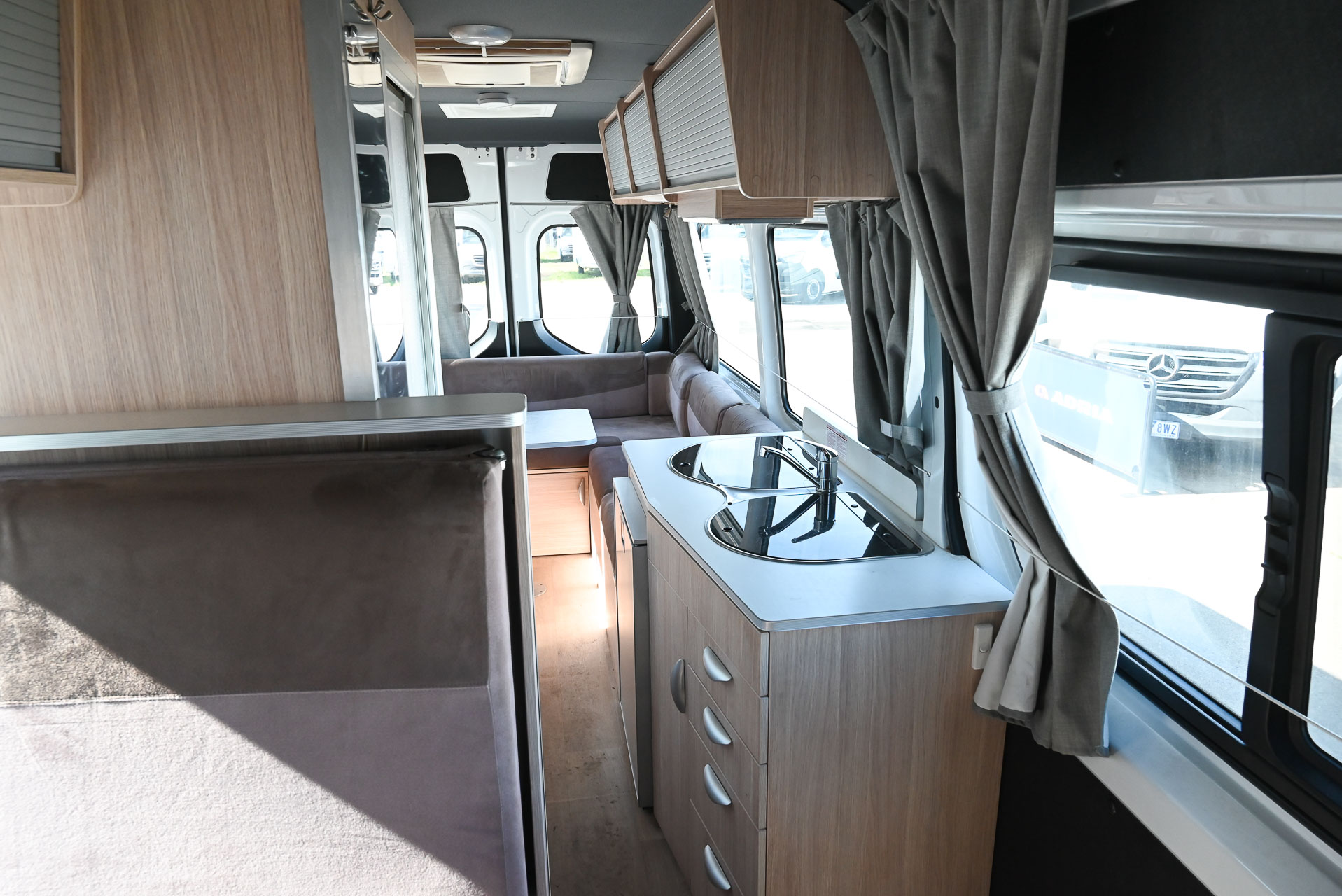 Carousel Popup Thumnails 20 - 2020 Kea Nomad M700 Mercedes 3 Berth