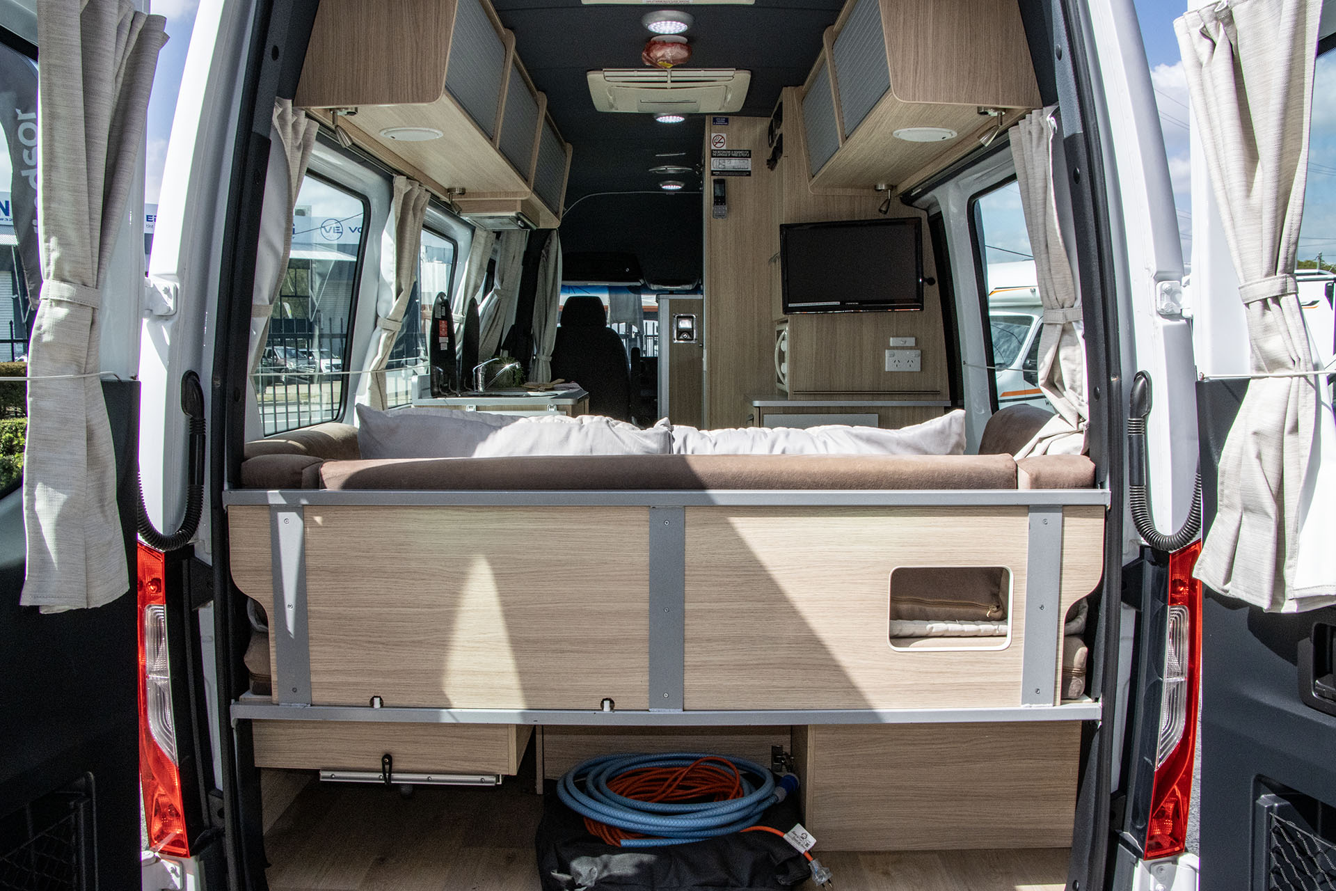 Carousel Popup Thumnails 31 - 2020 Kea Nomad M700 Mercedes 3 Berth