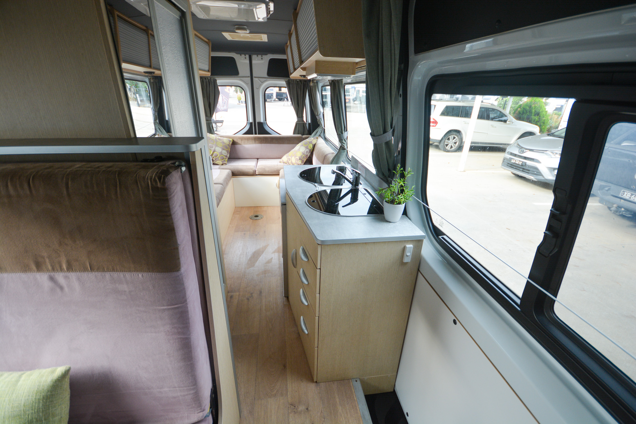 Carousel Popup Thumnails 18 - 2021 Kea Nomad M700 Mercedes 3 Berth
