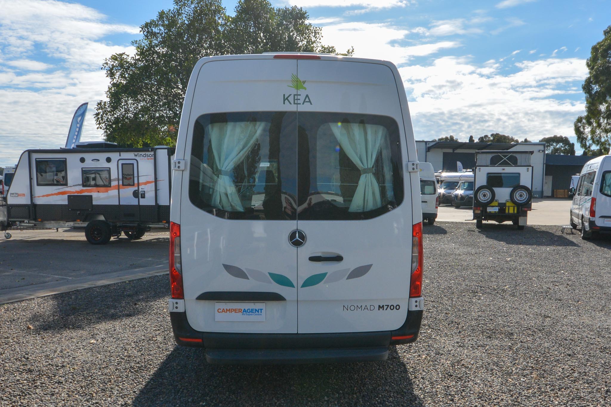 Carousel Popup Thumnails 8 - 2021 Kea Nomad M700 Mercedes 3 Berth