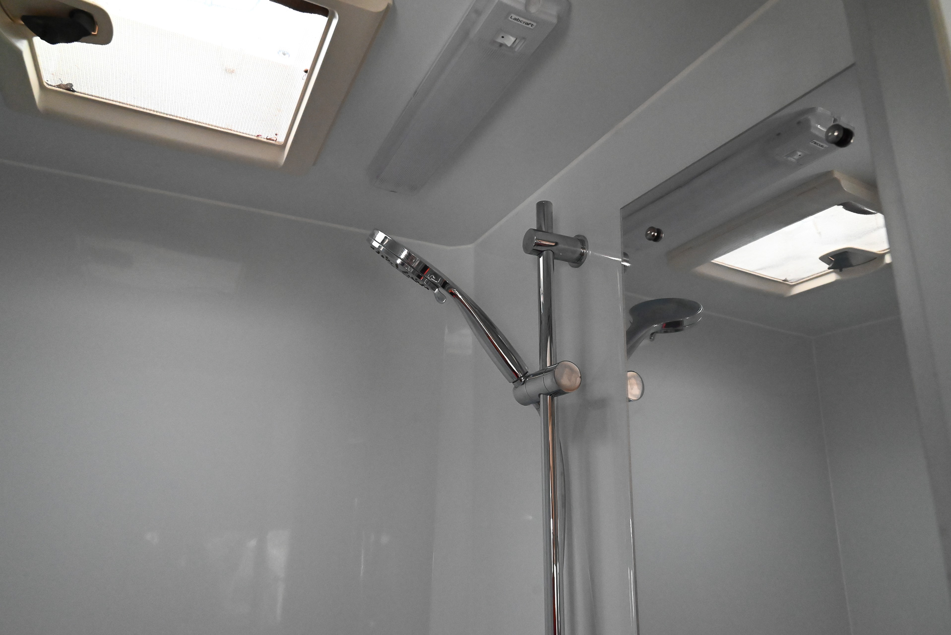 Carousel Popup Thumnails 33 - 2021 Kea Discovery M660 Mercedes 4 Berth