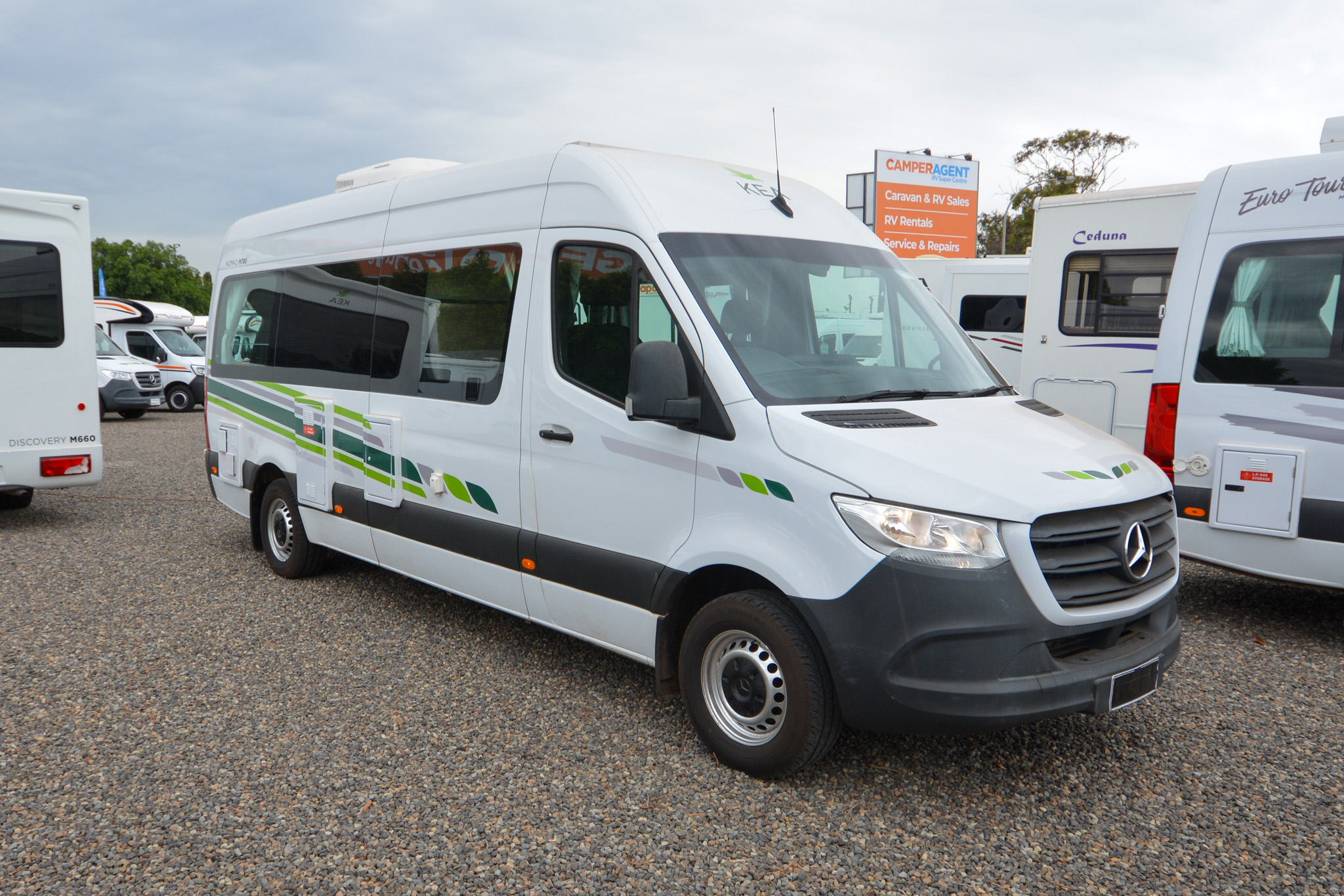 Carousel Popup Thumnails 3 - 2021 Kea Nomad M700 Mercedes 3 Berth
