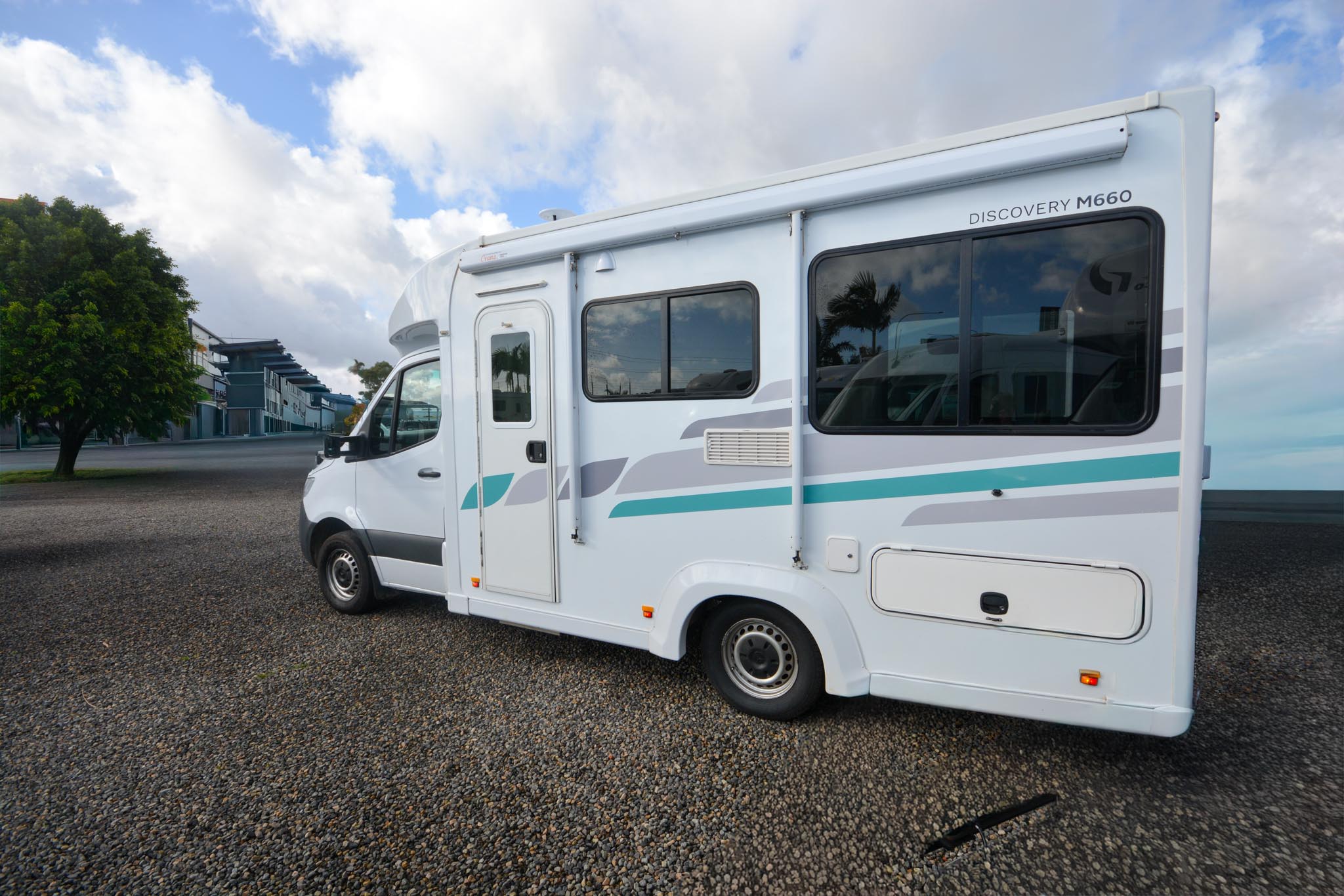 Carousel Popup Thumnails 8 - 2021 Kea Discovery M660 Mercedes 4 Berth