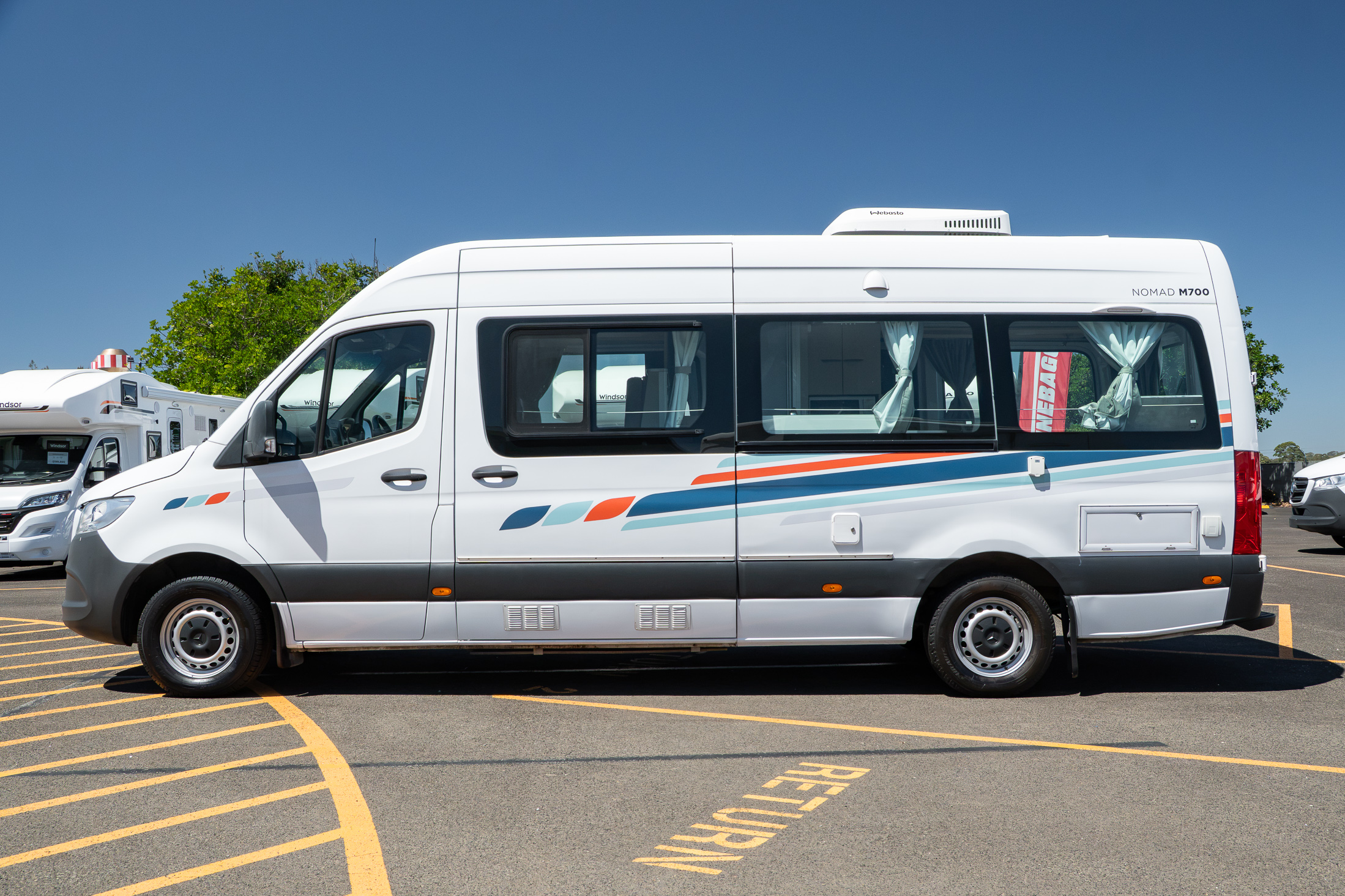 Carousel Popup Thumnails 11 - 2022 Kea Nomad M700 Mercedes 3 Berth