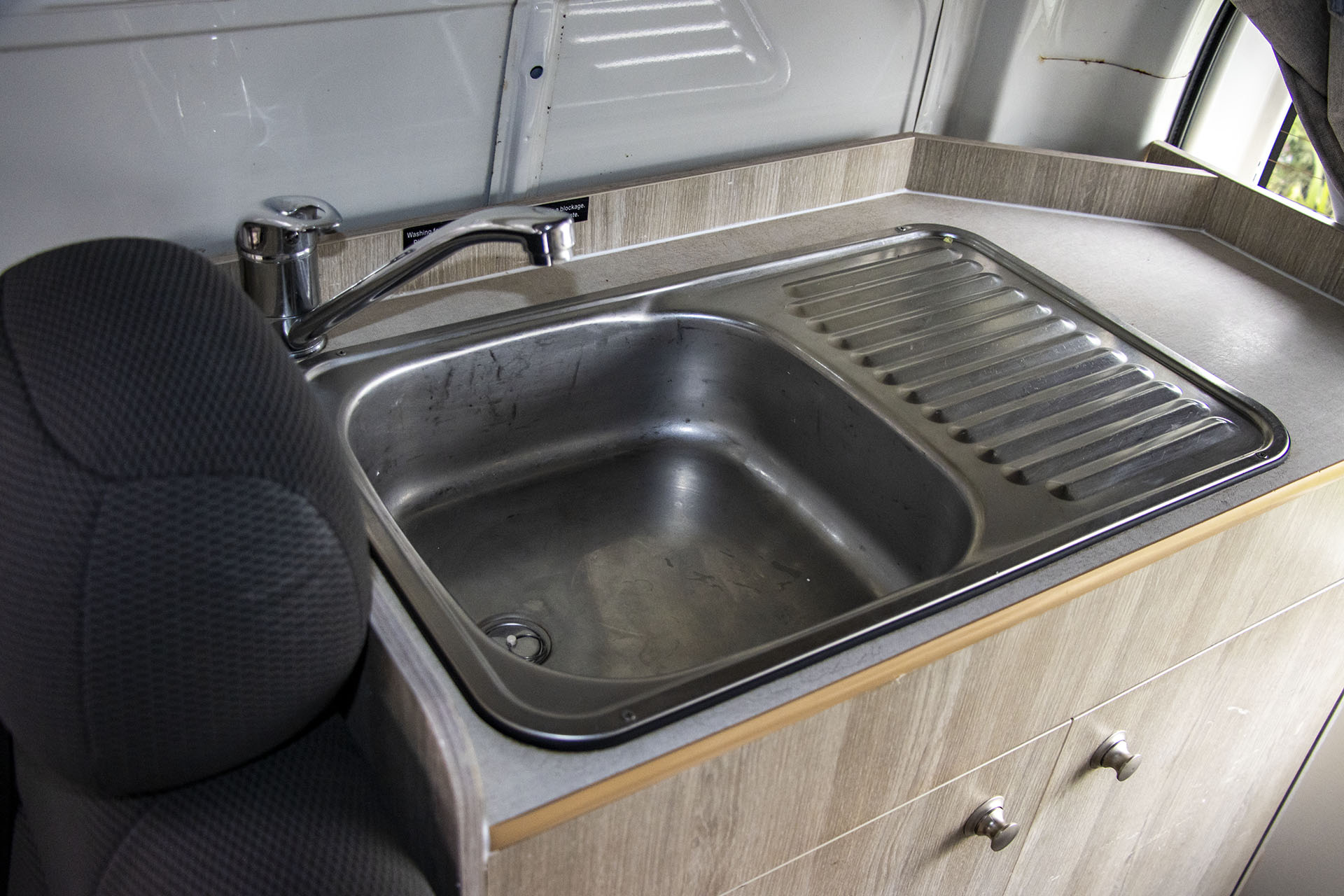 Carousel Popup Thumnails 20 - 2018 Kea HiTop T490 Toyota 2 Berth