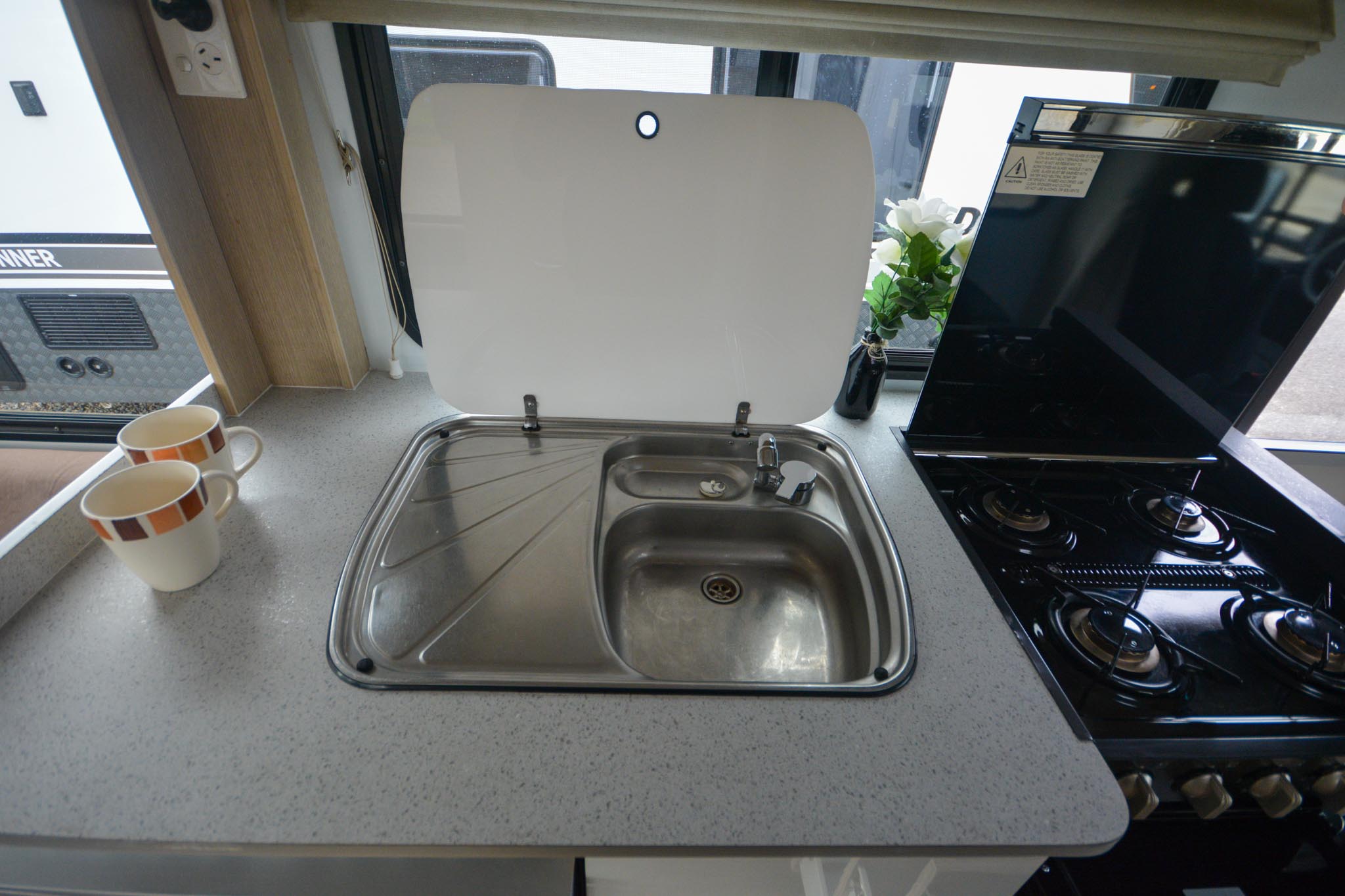 Carousel Popup Thumnails 39 - 2021 Kea Discovery M660 Mercedes 4 Berth