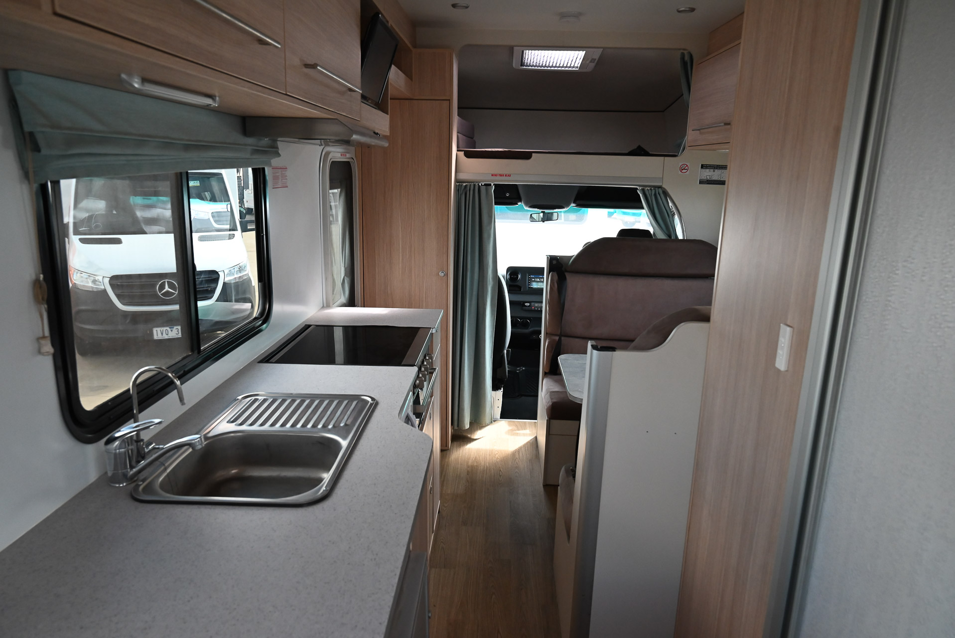 Carousel Popup Thumnails 28 - 2020 Kea River M721 Mercedes 6 Berth