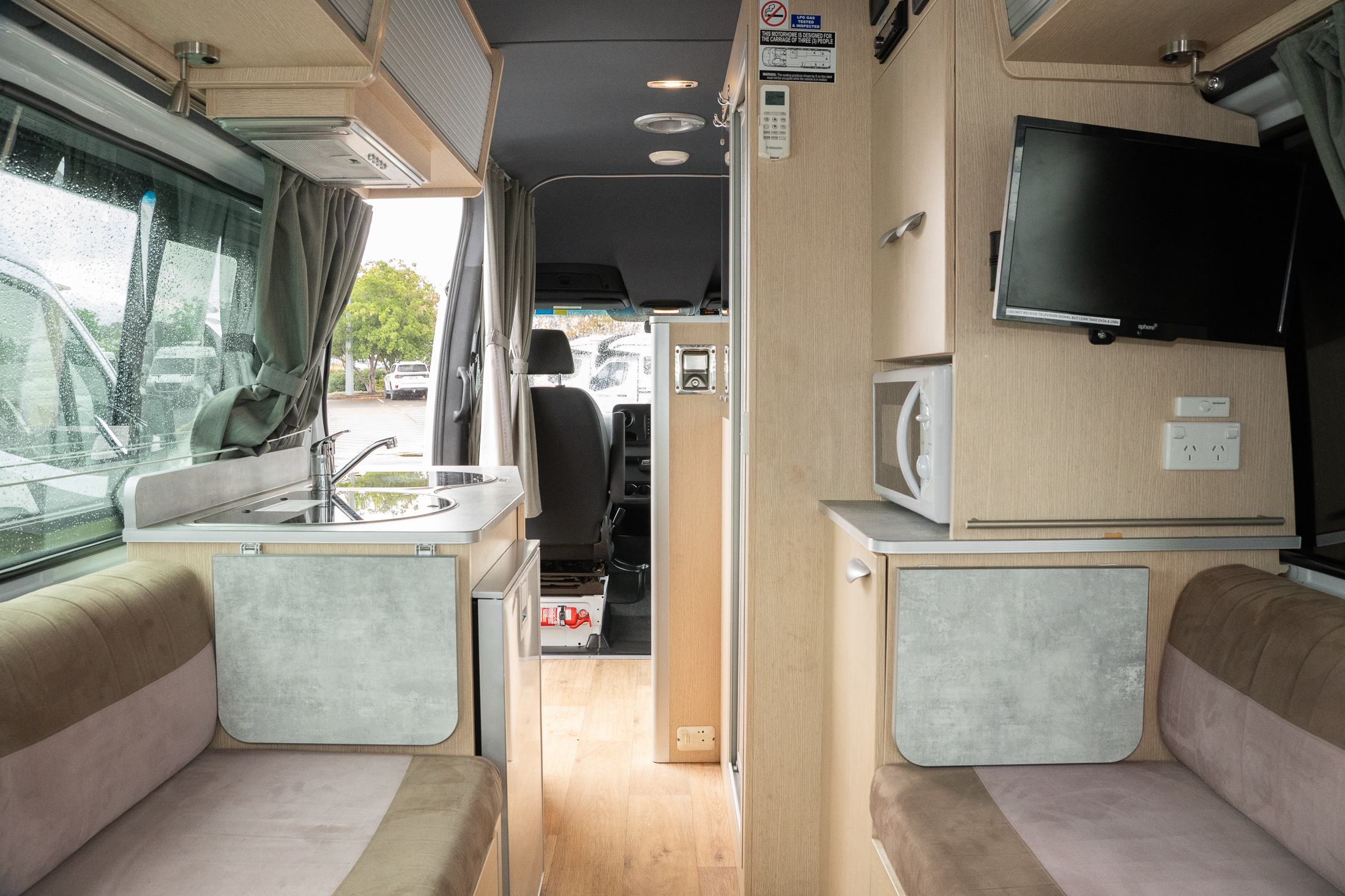 Carousel Popup Thumnails 29 - 2022 Kea Nomad M700 Mercedes 3 Berth
