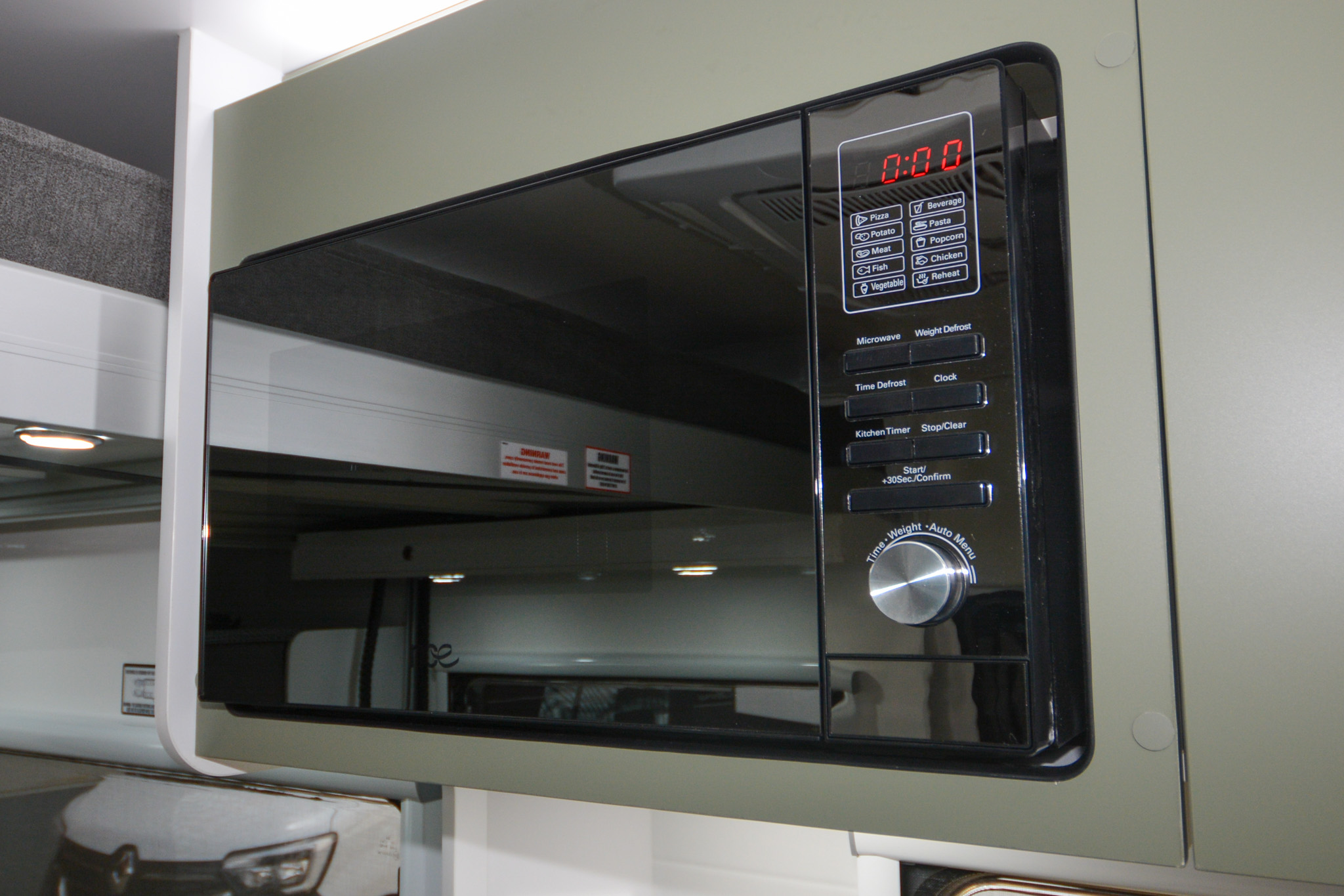 Carousel Popup Thumnails 24 - 2024 Windsor Daintree Renault 2 Berth