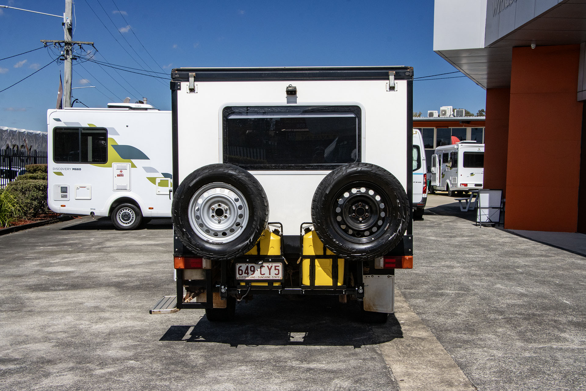Carousel Popup Thumnails 12 - 2022 Talvor Adventure Camper Nissan 2 Berth