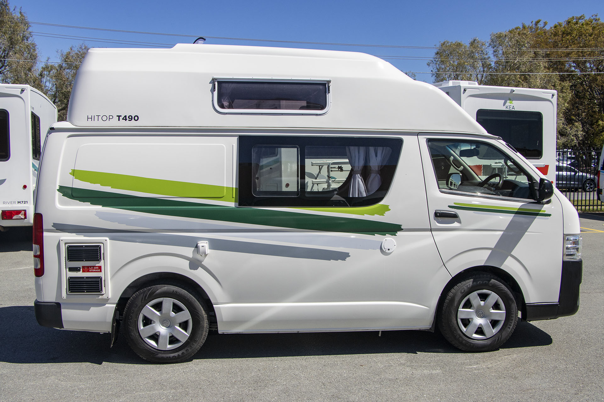 Carousel Popup Thumnails 11 - 2018 Talvor Endeavour Toyota 4 Berth
