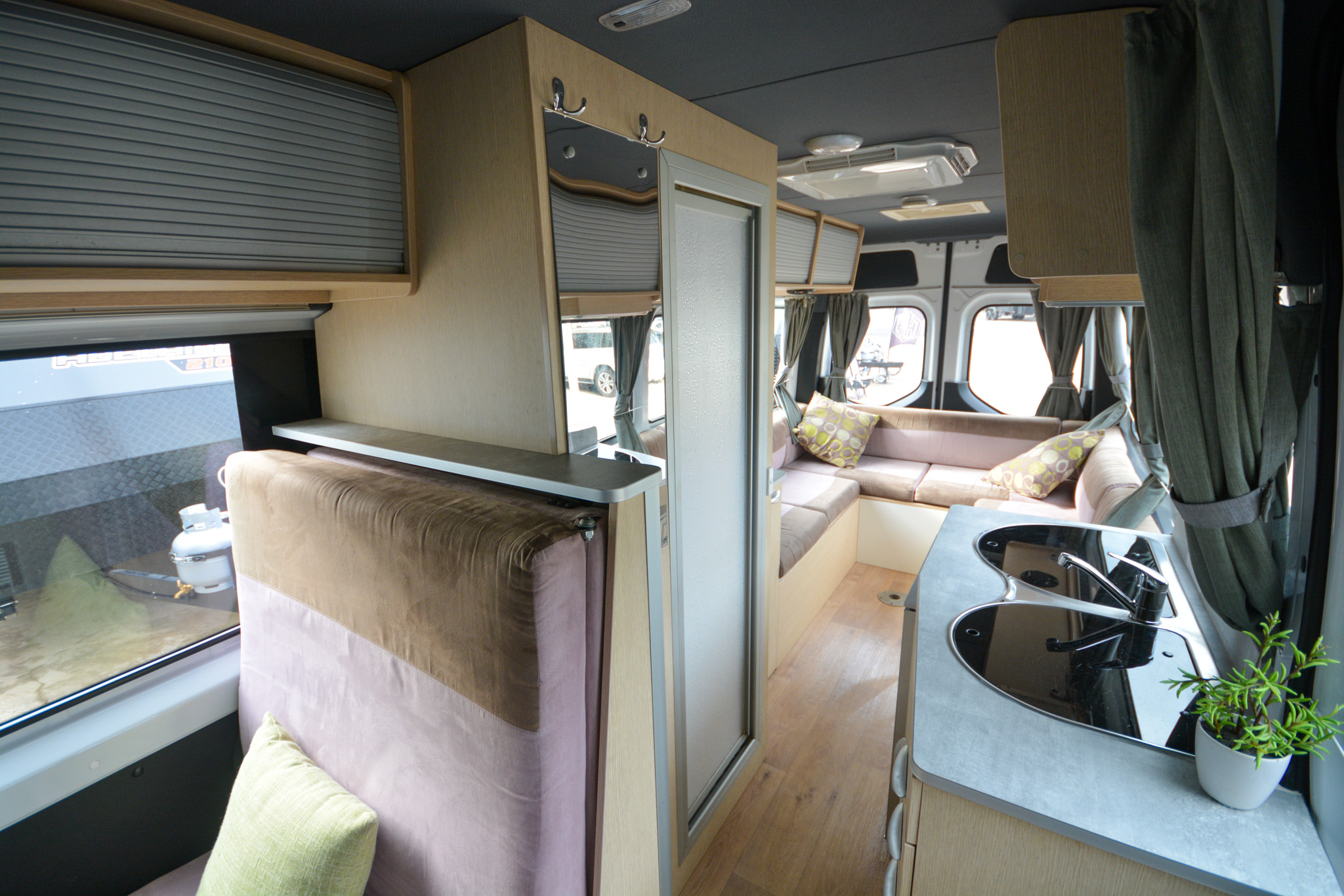 Carousel Popup Thumnails 17 - 2021 Kea Nomad M700 Mercedes 3 Berth