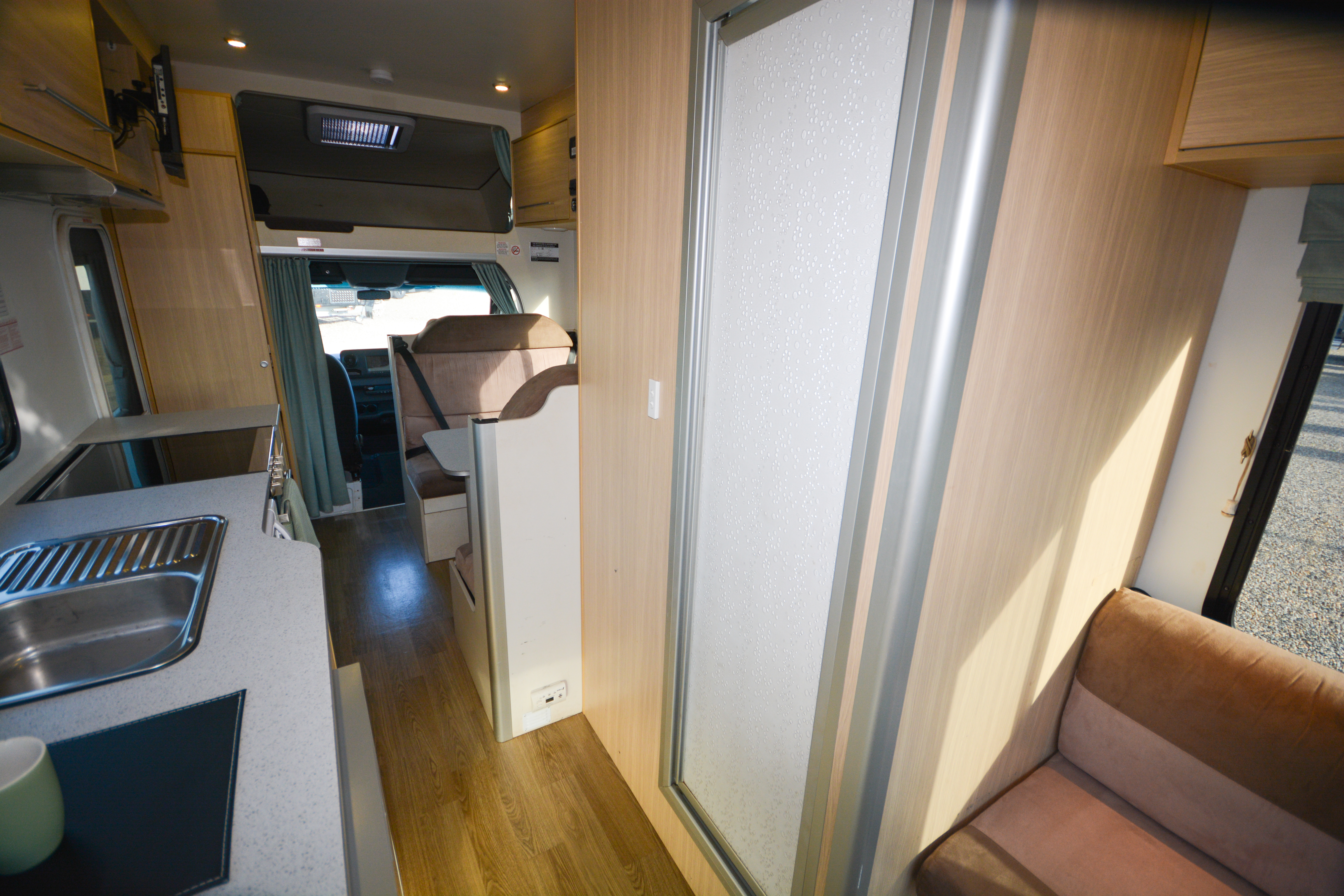Carousel Popup Thumnails 22 - 2021 Kea River M721 Mercedes 6 Berth