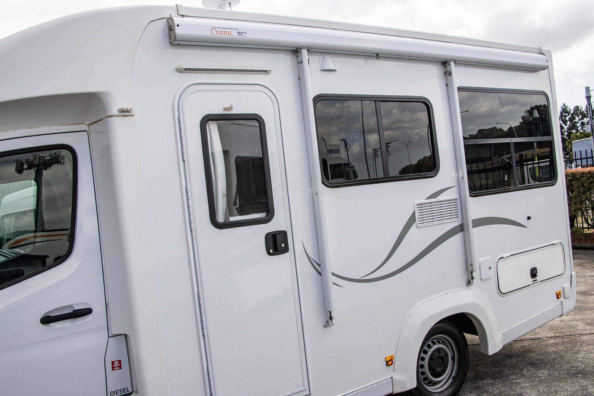 Carousel Popup Thumnails 10 - 2021 Kea Discovery M660 Mercedes 4 Berth