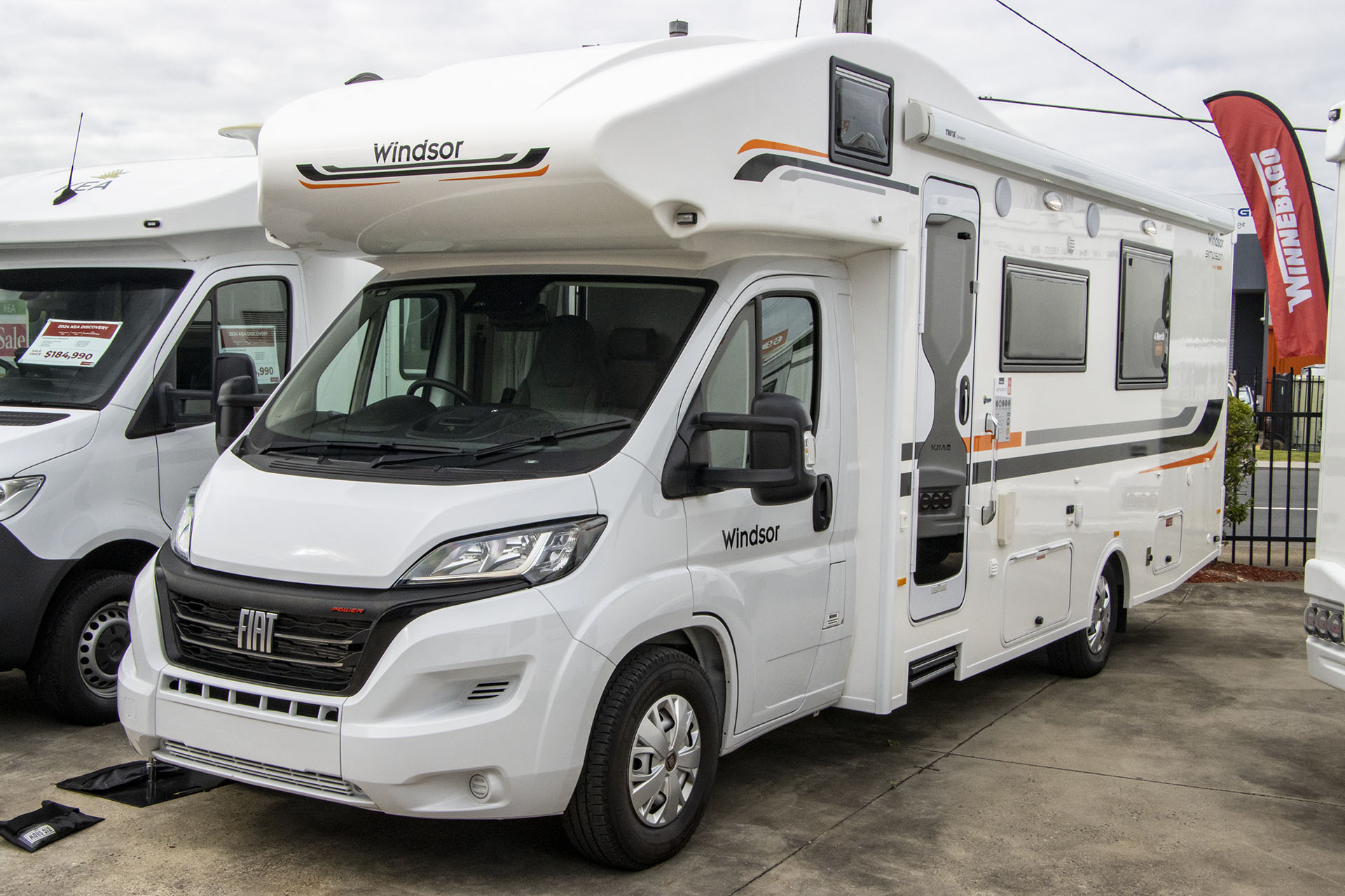 Carousel Popup Main - 2023 Windsor Simpson Fiat 4 Berth