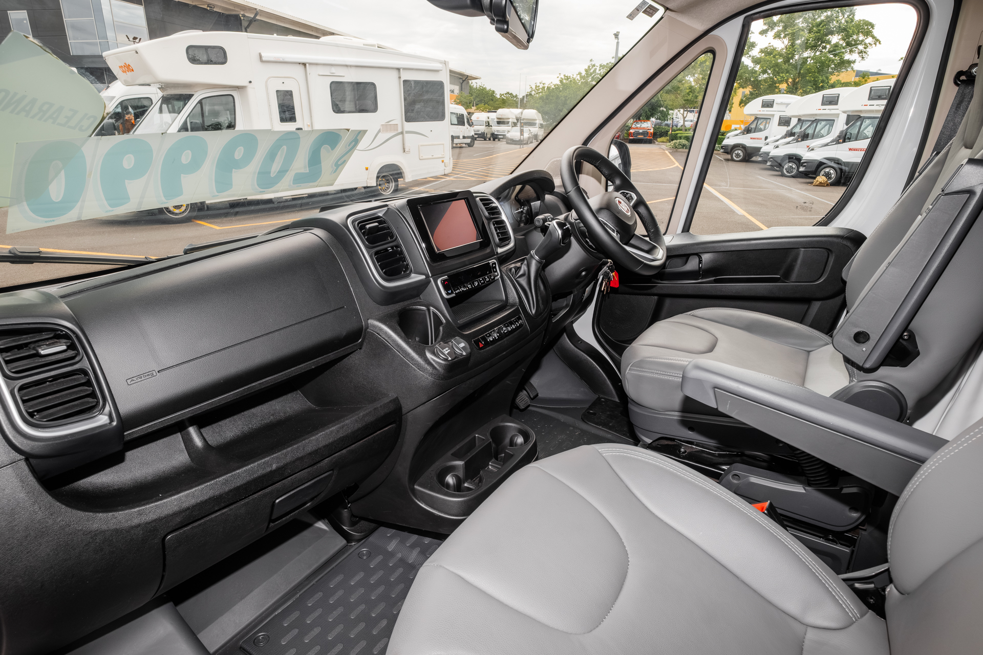Carousel Popup Thumnails 30 - 2024 Windsor Simpson Fiat 4 Berth