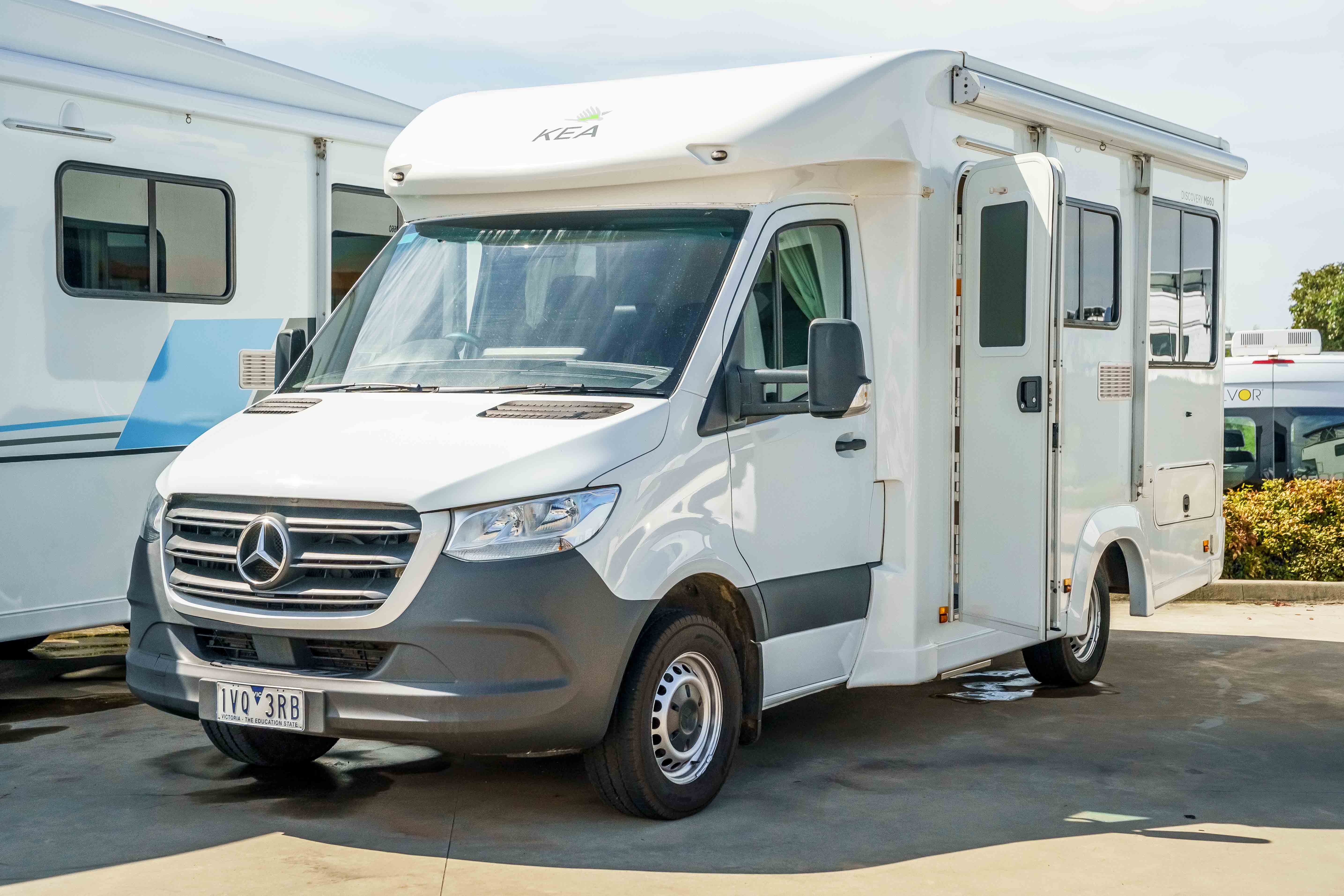 Carousel Popup Main - 2021 Kea Discovery M660 Mercedes 4 Berth