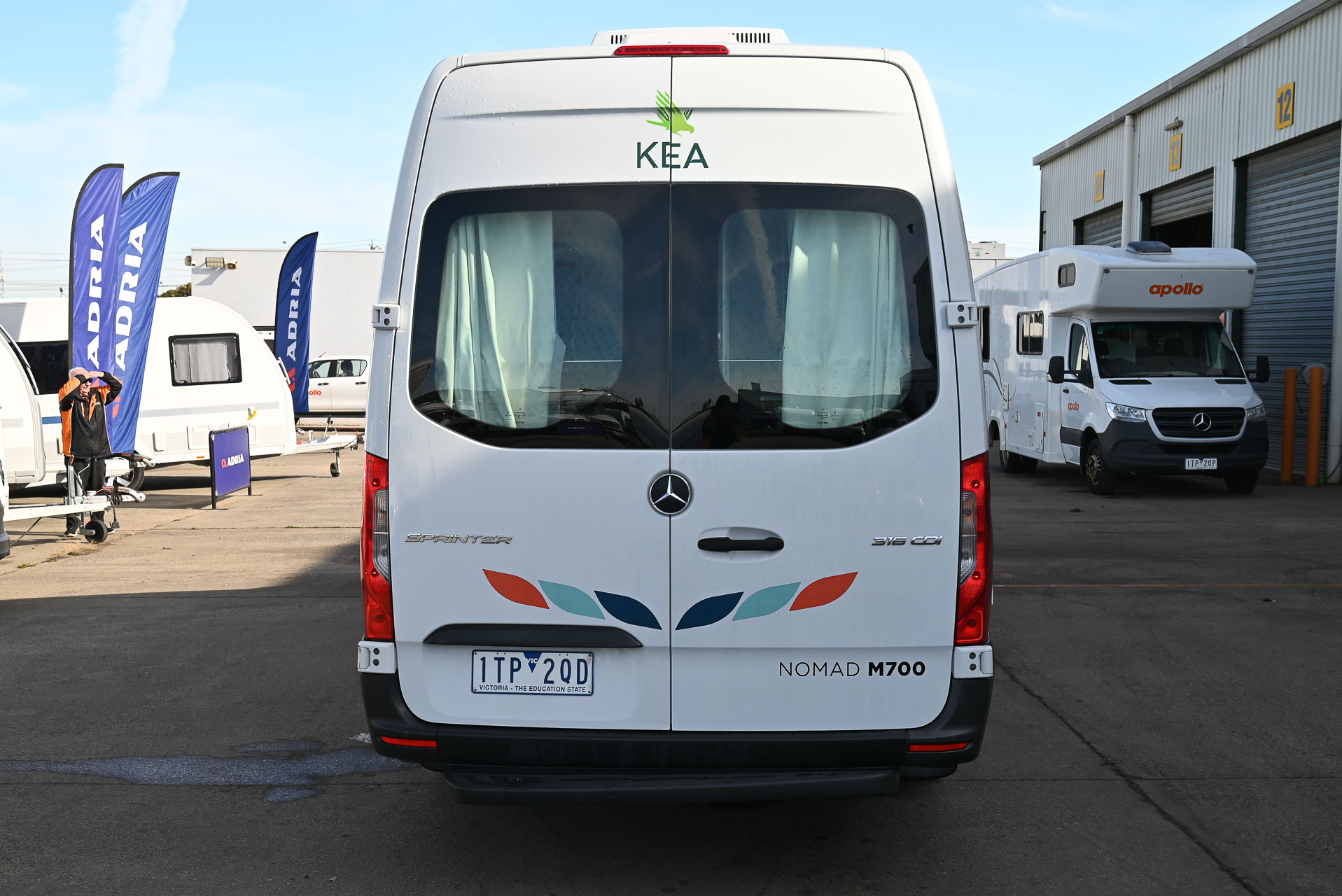 Carousel Popup Thumnails 8 - 2021 Kea Nomad M700 Mercedes 3 Berth