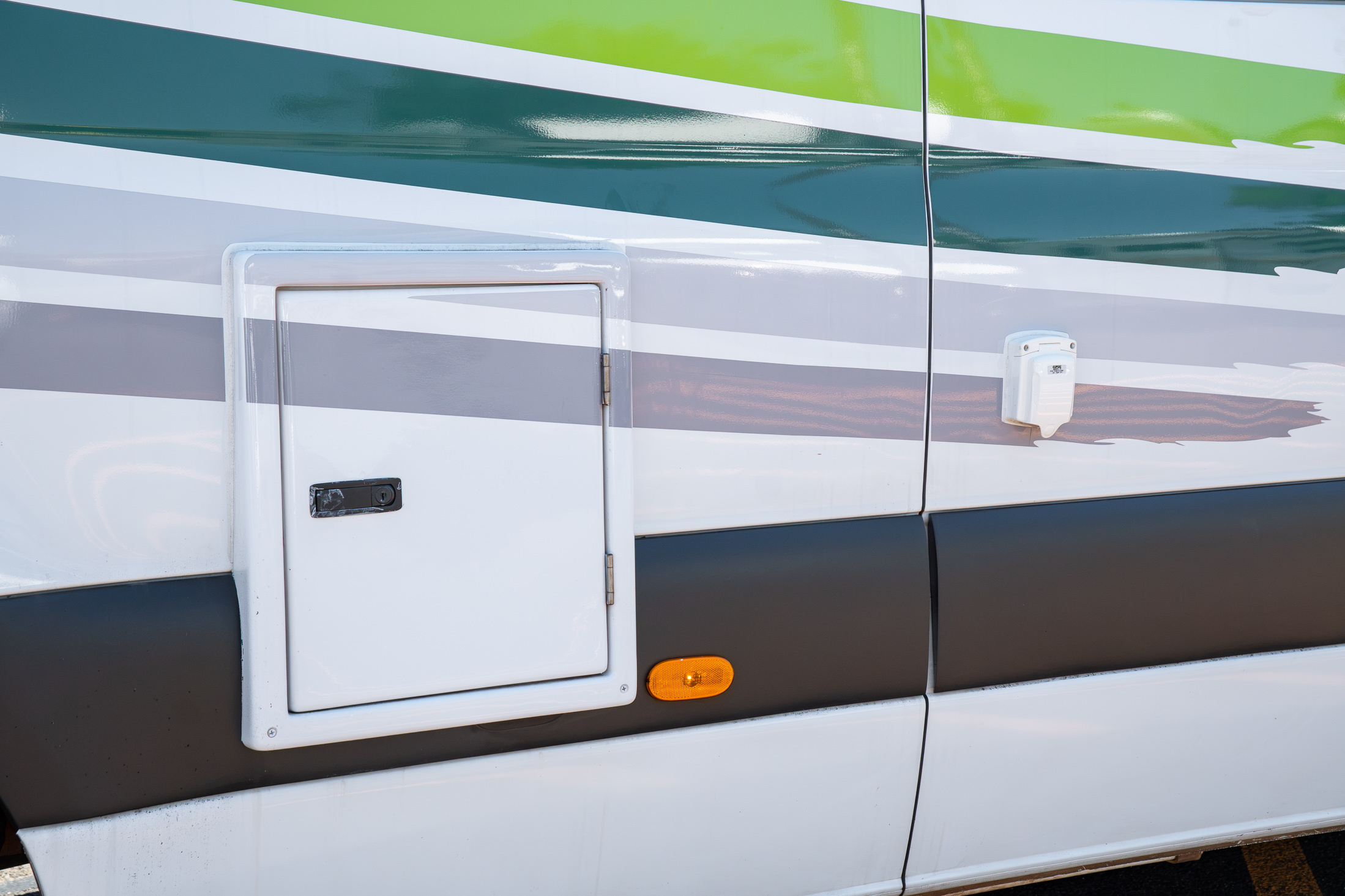 Carousel Popup Thumnails 13 - 2021 Talvor Euro Tourer Mercedes 2 Berth 4S