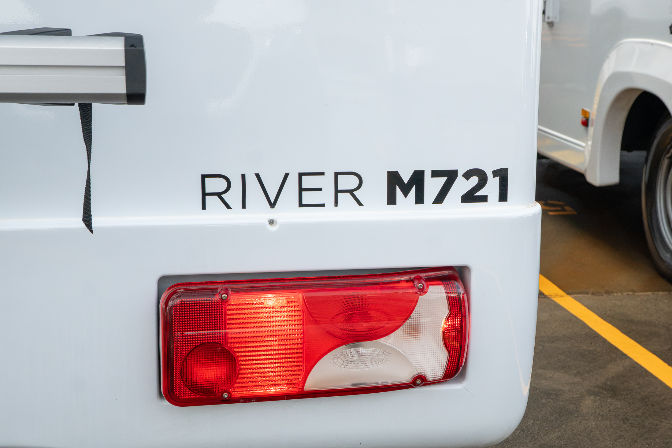 Carousel Popup Thumnails 11 - 2019 Kea River M721 Mercedes 6 Berth