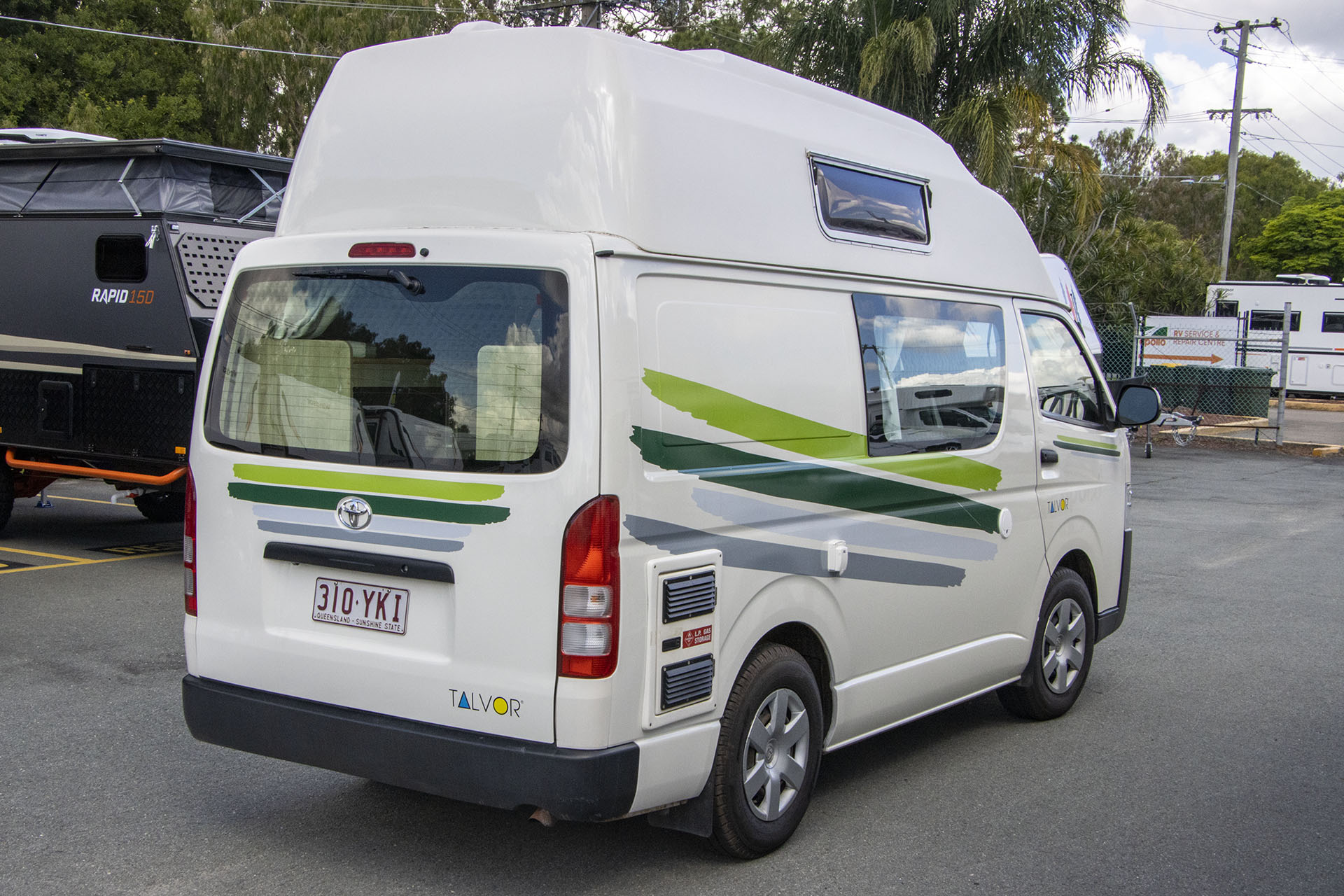 Carousel Popup Thumnails 9 - 2018 Talvor Endeavour Toyota 4 Berth