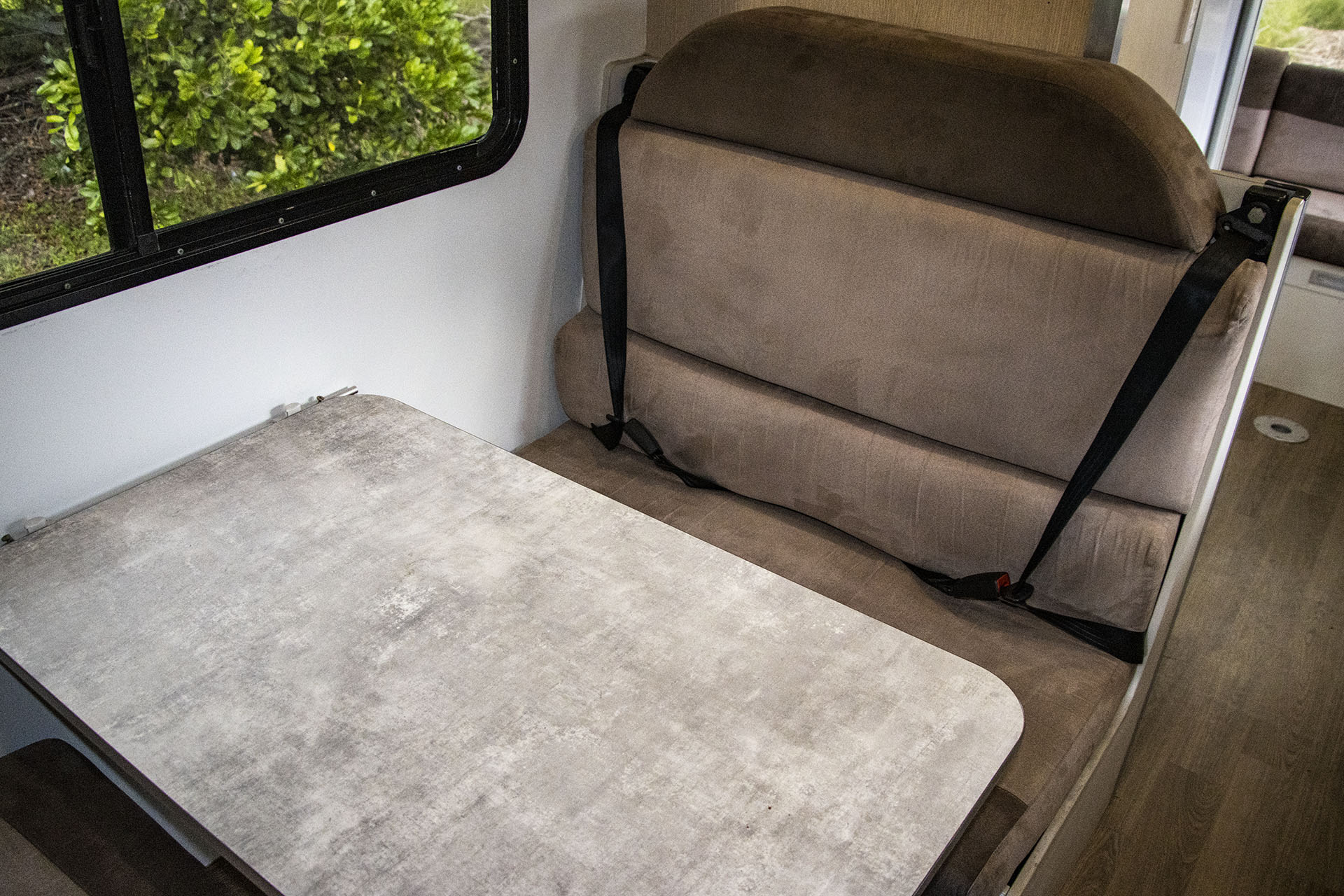 Carousel Popup Thumnails 23 - 2021 Kea River M721 Mercedes 6 Berth