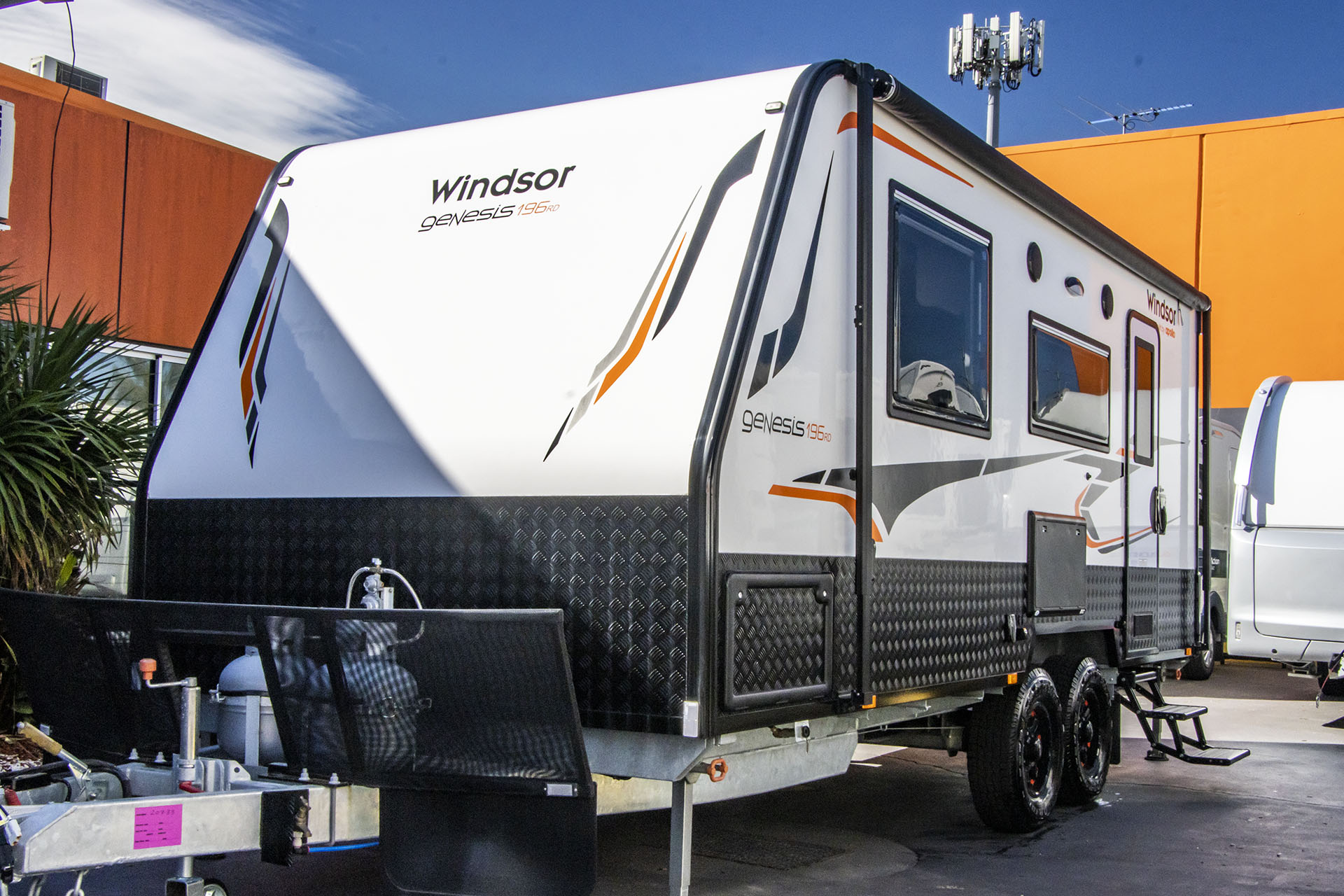 Carousel Popup Main - 2024 Windsor Genesis 196RD