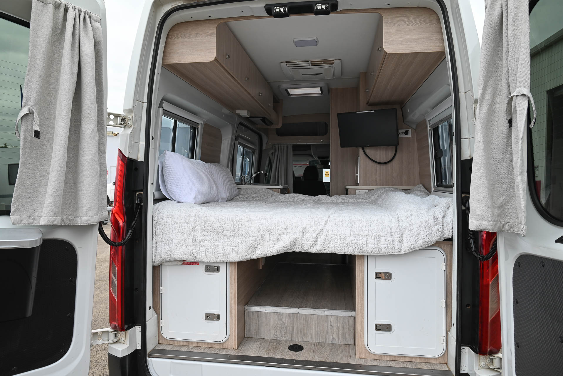 Carousel Popup Thumnails 40 - 2022 Talvor Euro Mini LDV 2 Berth