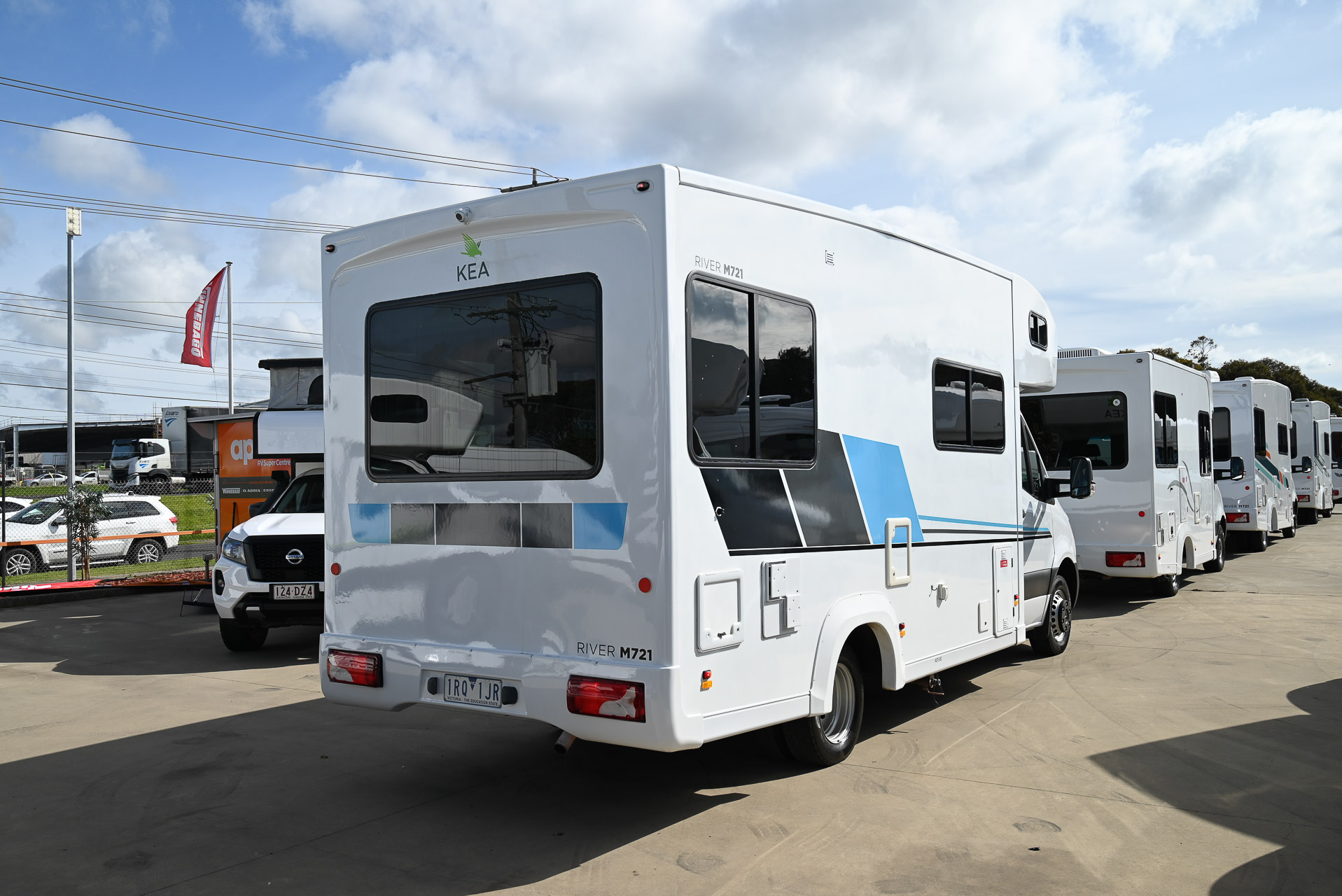 Carousel Popup Thumnails 8 - 2020 Kea River M721 Mercedes 6 Berth