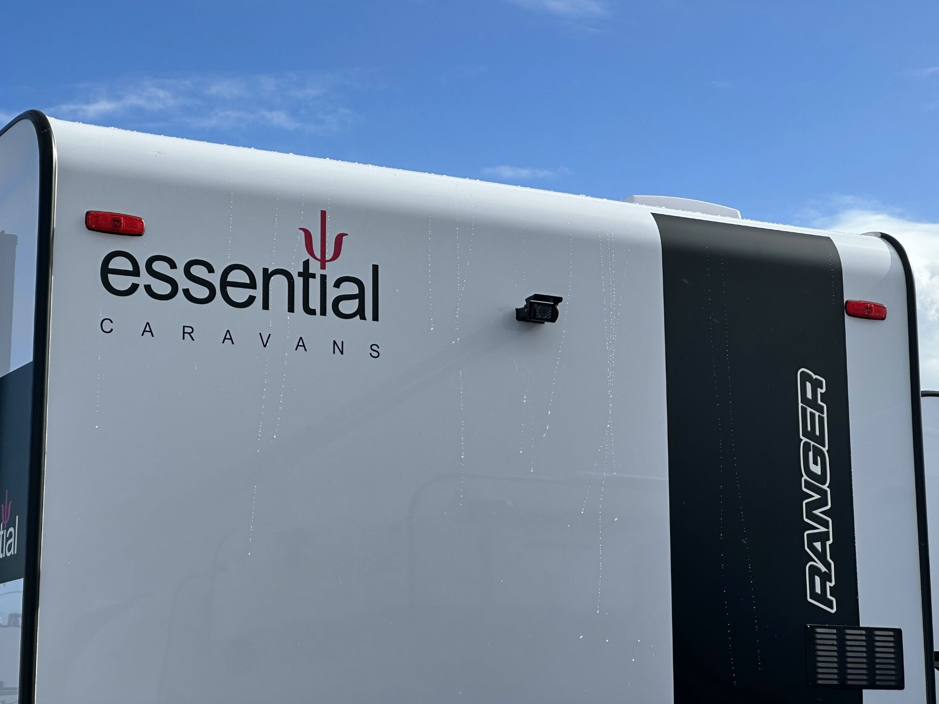 Carousel Popup Thumnails 27 - 2025 Essential Ranger F1-2 19'