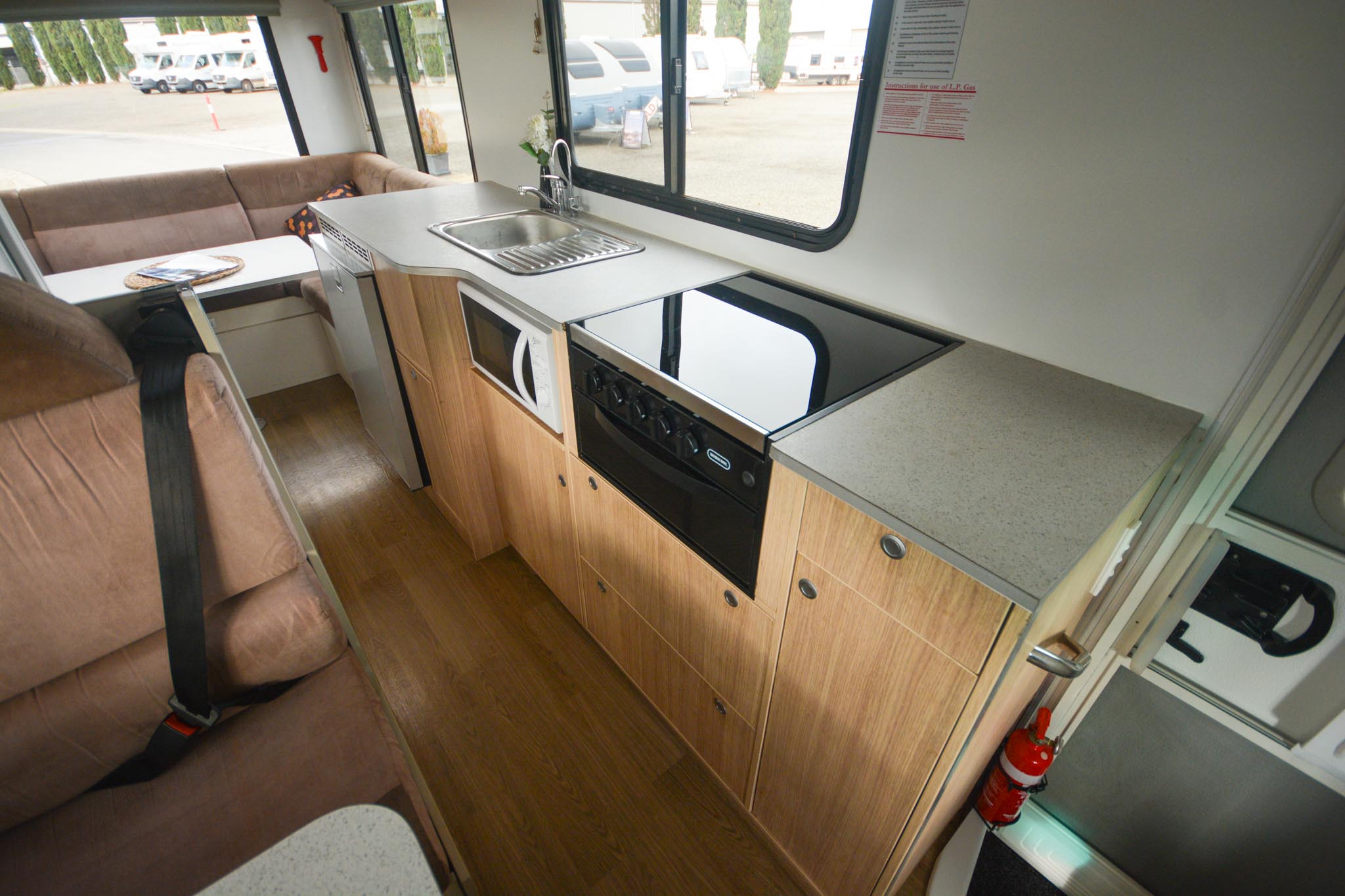 Carousel Popup Thumnails 37 - 2021 Kea River M721 Mercedes 6 Berth