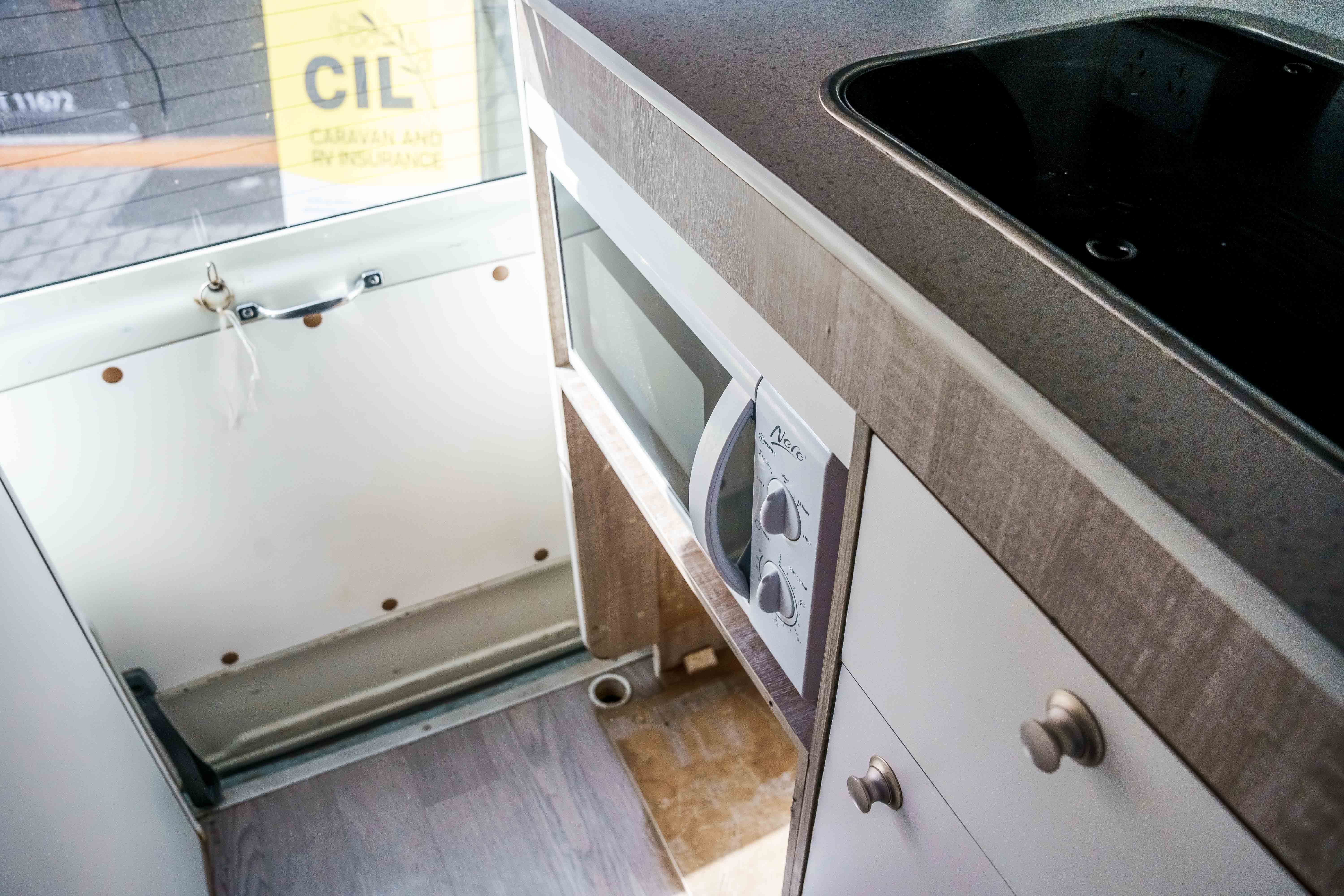 Carousel Popup Thumnails 20 - 2018 Talvor Endeavour Toyota 4 Berth