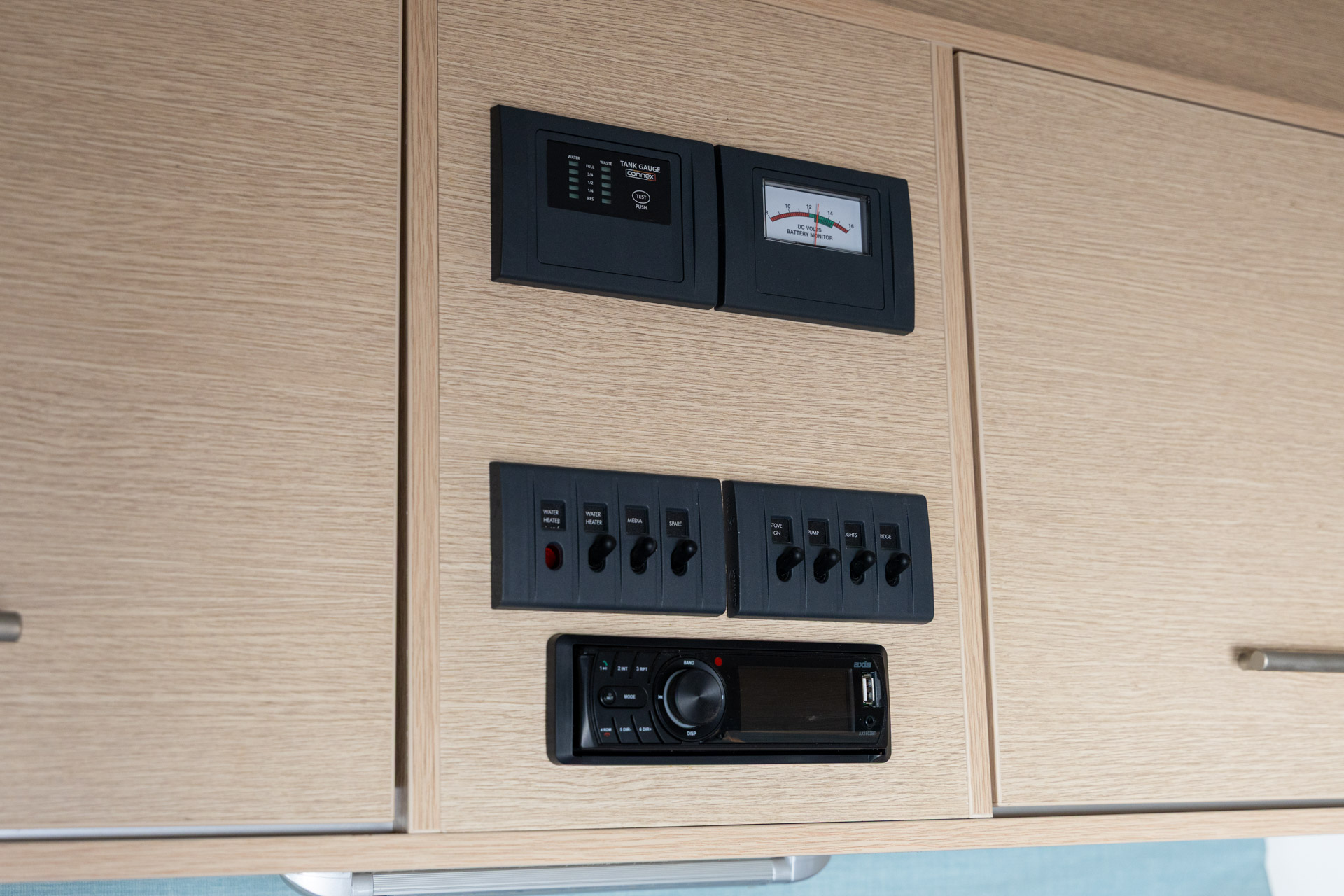 Carousel Popup Thumnails 16 - 2021 Kea River M721 Mercedes 6 Berth