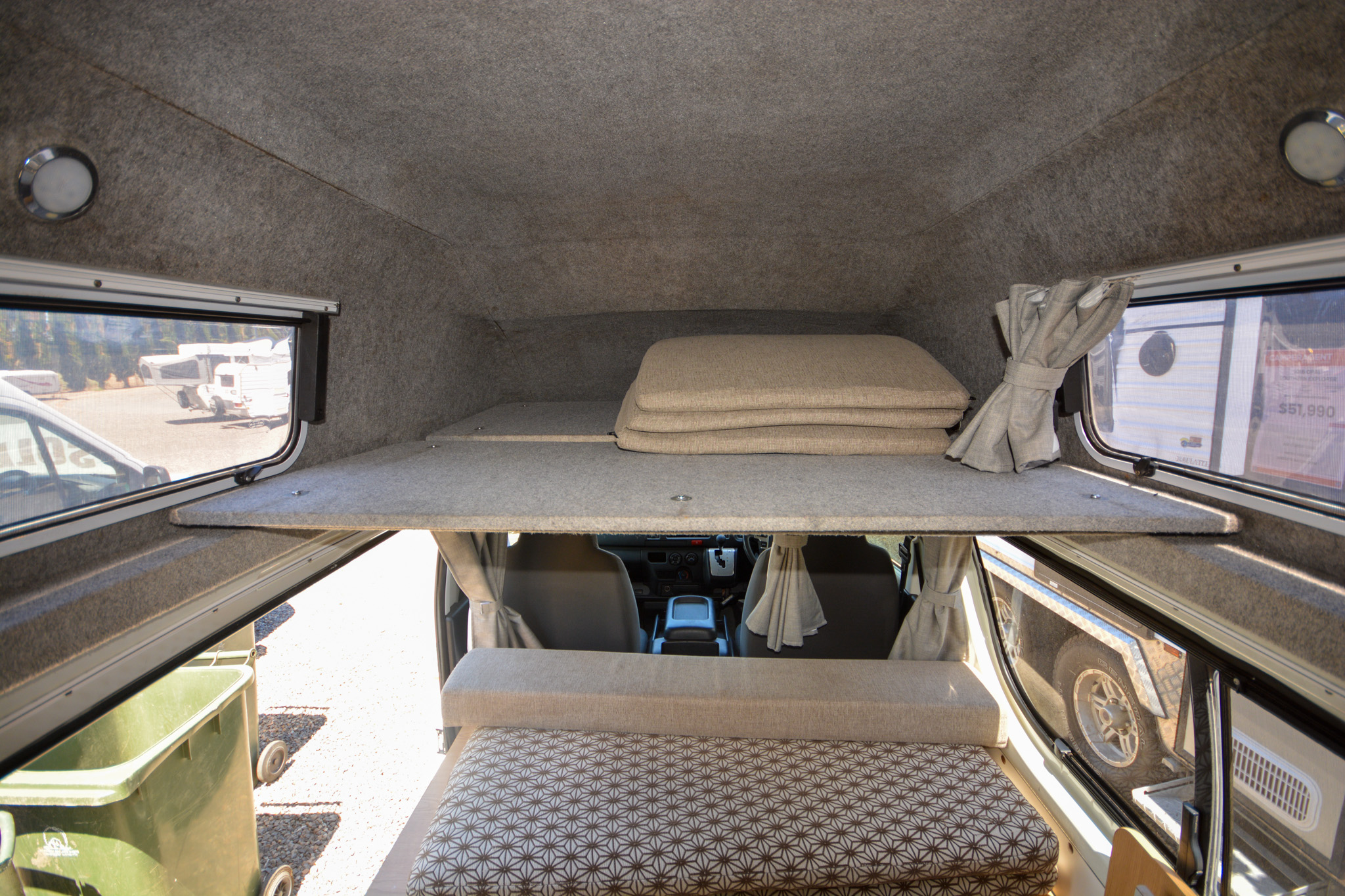 Carousel Popup Thumnails 16 - 2017 Talvor Endeavour Toyota HiAce 4 Berth