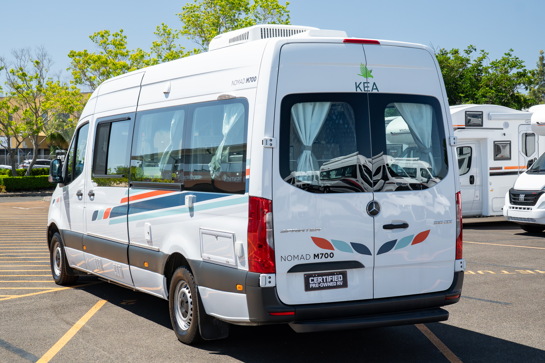 Carousel Popup Thumnails 9 - 2022 Kea Nomad M700 Mercedes 3 Berth