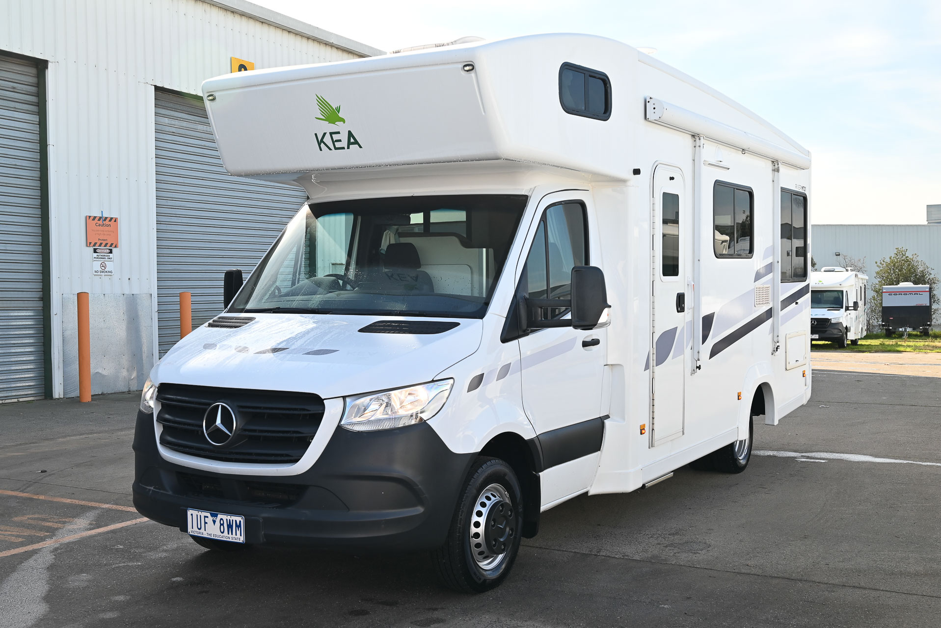 Carousel Popup Main - 2021 Kea River M721 Mercedes 6 Berth