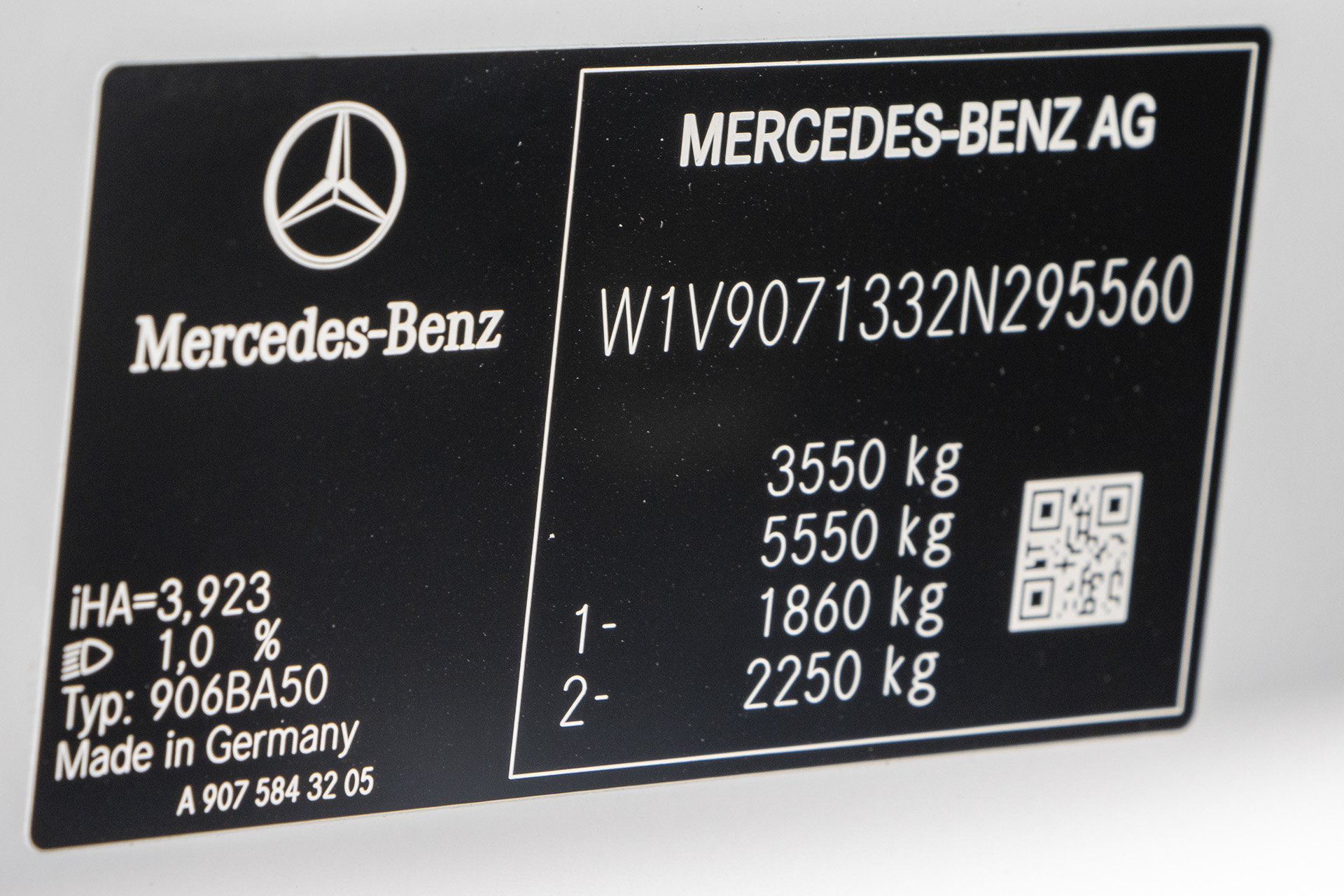Carousel Popup Thumnails 17 - 2024 Kea Discovery M660 Mercedes 4 Berth