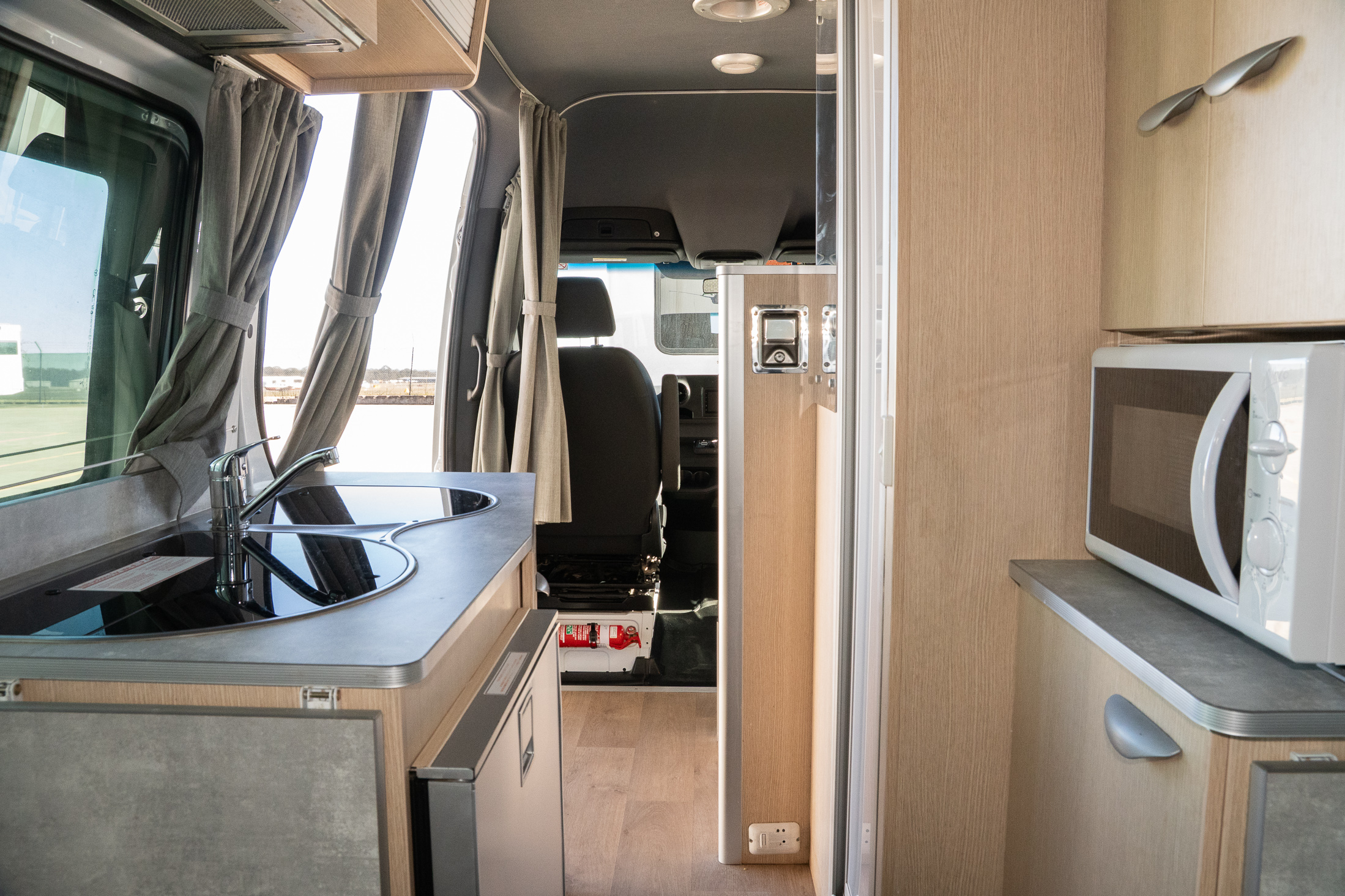 Carousel Popup Thumnails 25 - 2022 Kea Nomad M700 Mercedes 3 Berth