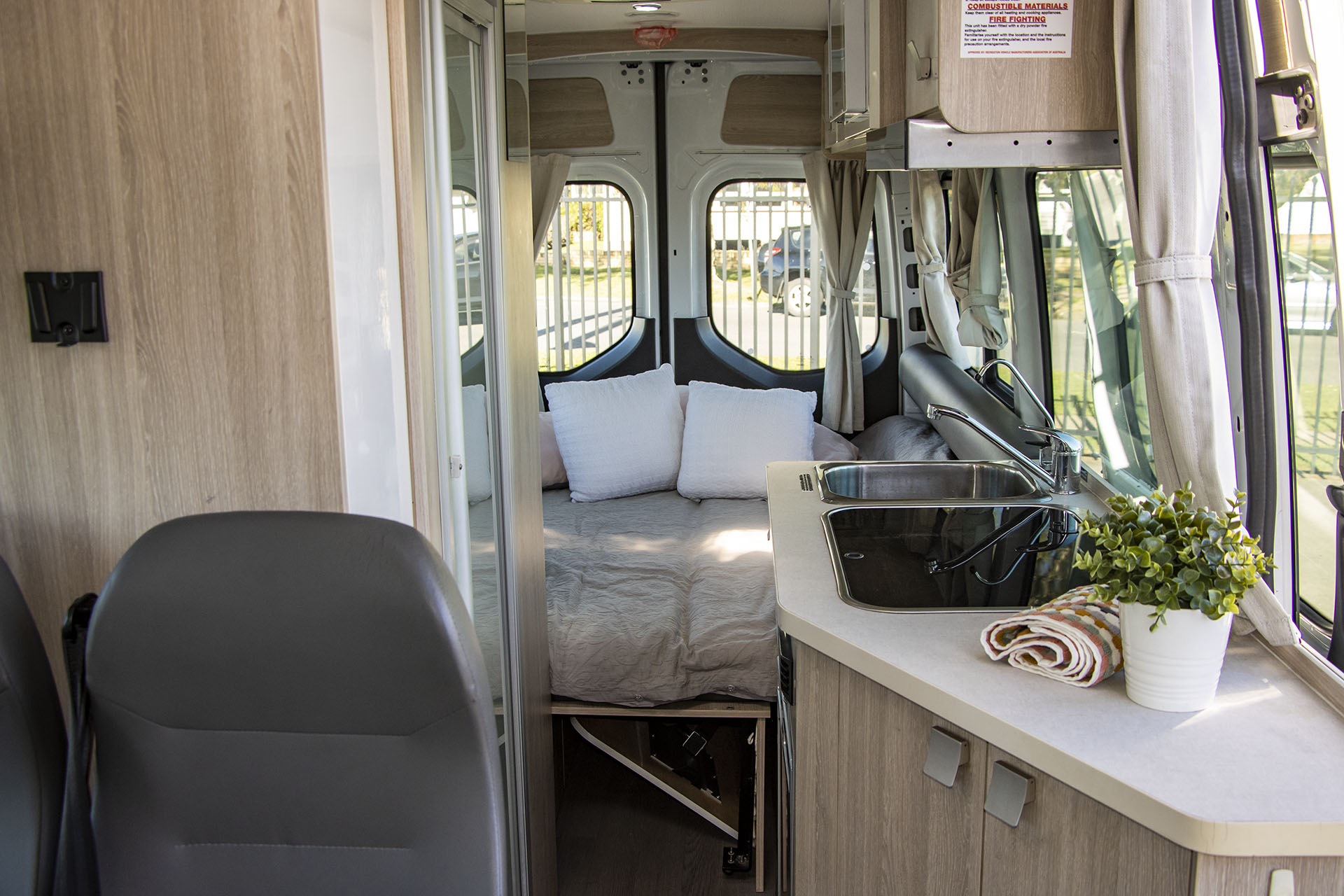 Carousel Popup Thumnails 26 - 2021 Talvor Euro Tourer Mercedes 2 Berth 4S