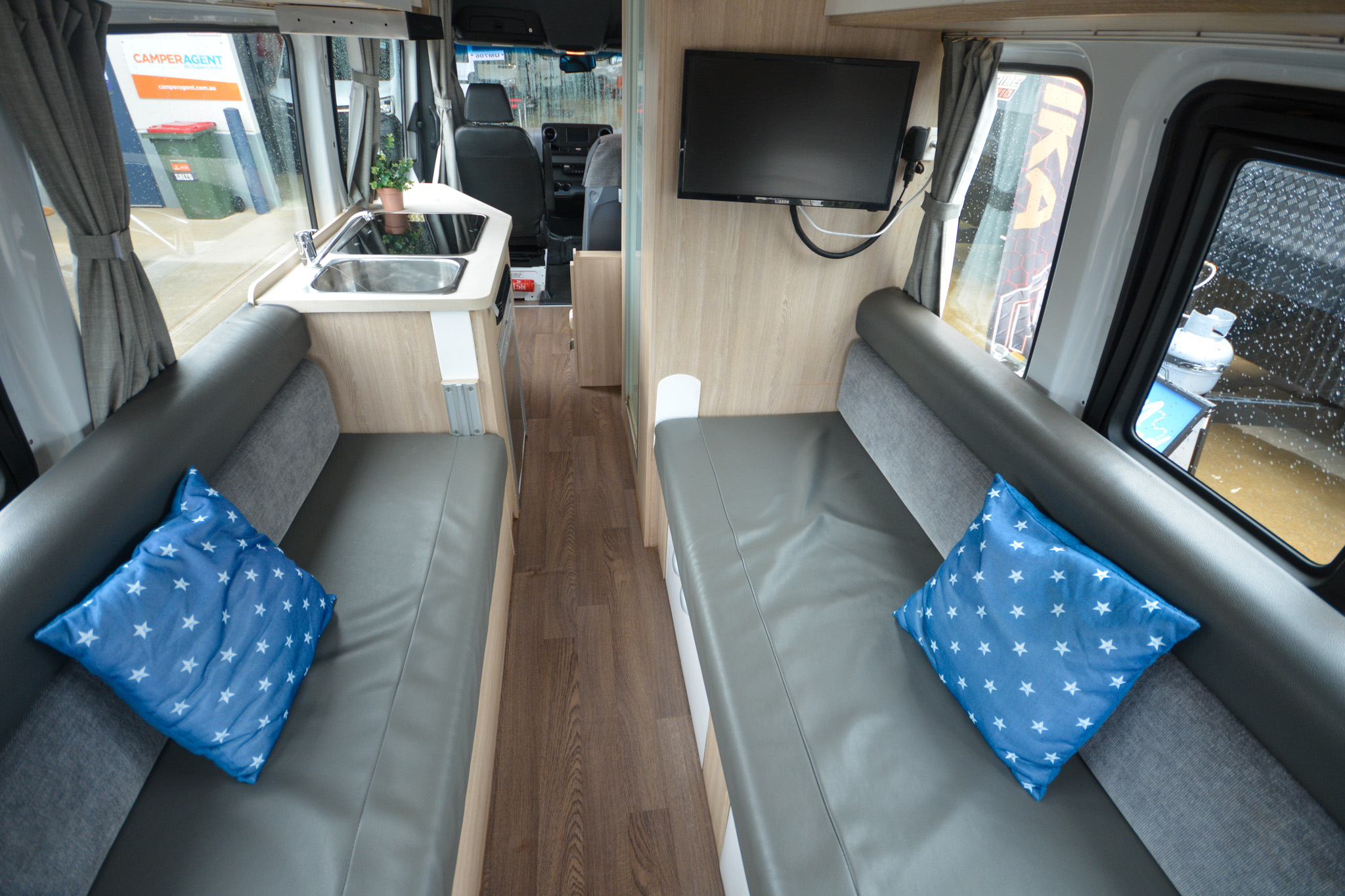 Carousel Popup Thumnails 23 - 2021 Talvor Euro Tourer FRC Mercedes 2 Berth